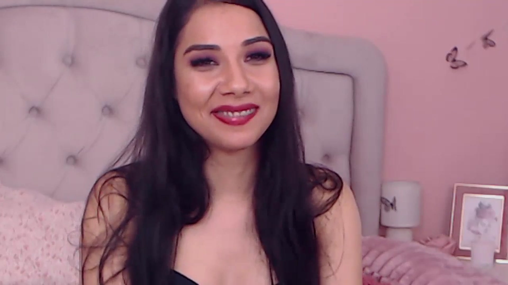 Gallery image thumbnail from Sara_Joy's myfreecams stream on, 03/08/2024, 05:03 image 4 of 20