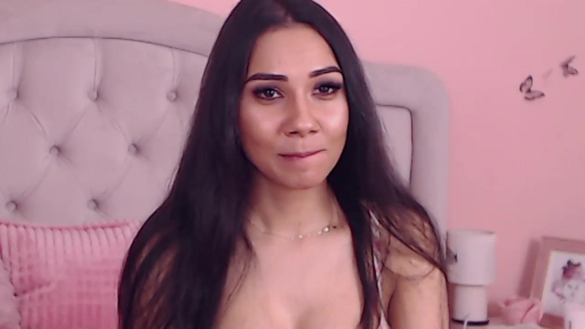 Gallery image thumbnail from Sara_Joy's myfreecams stream on, 03/16/2024, 23:11 image 20 of 20