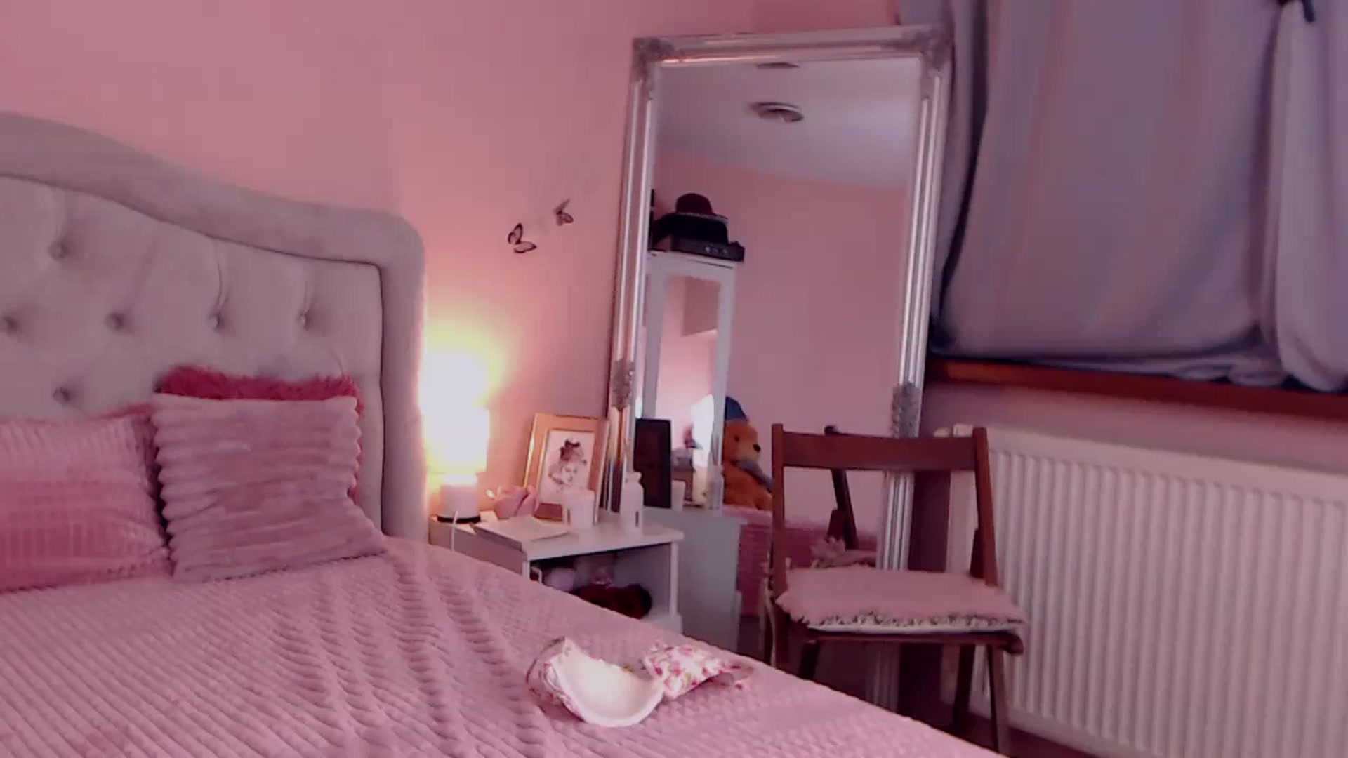Gallery image thumbnail from Sara_Joy's myfreecams stream on, 03/16/2024, 23:11 image 1 of 20