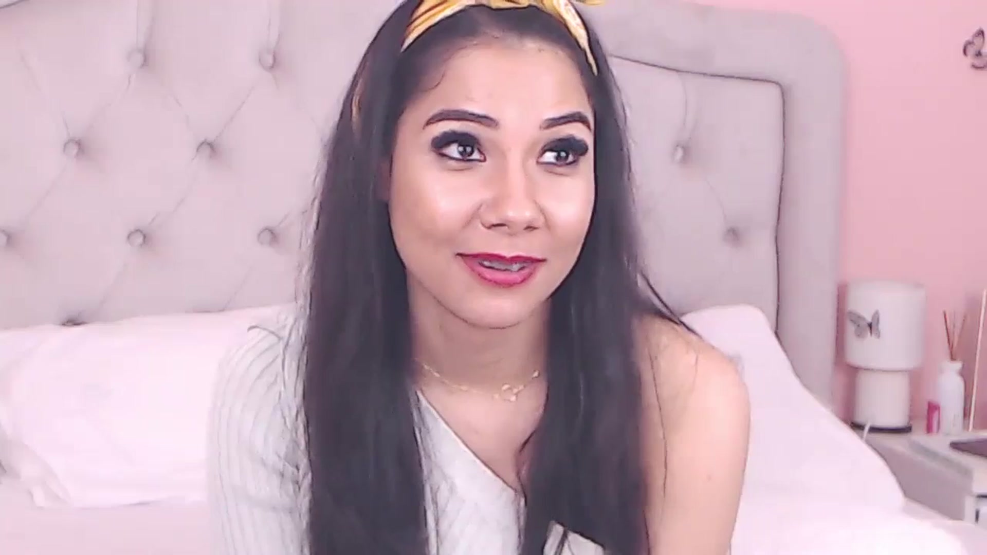 Gallery image thumbnail from Sara_Joy's myfreecams stream on, 03/26/2024, 01:09 image 18 of 20