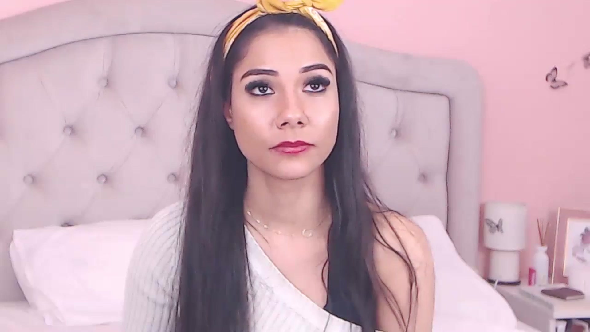 Gallery image thumbnail from Sara_Joy's myfreecams stream on, 03/26/2024, 01:09 image 11 of 20