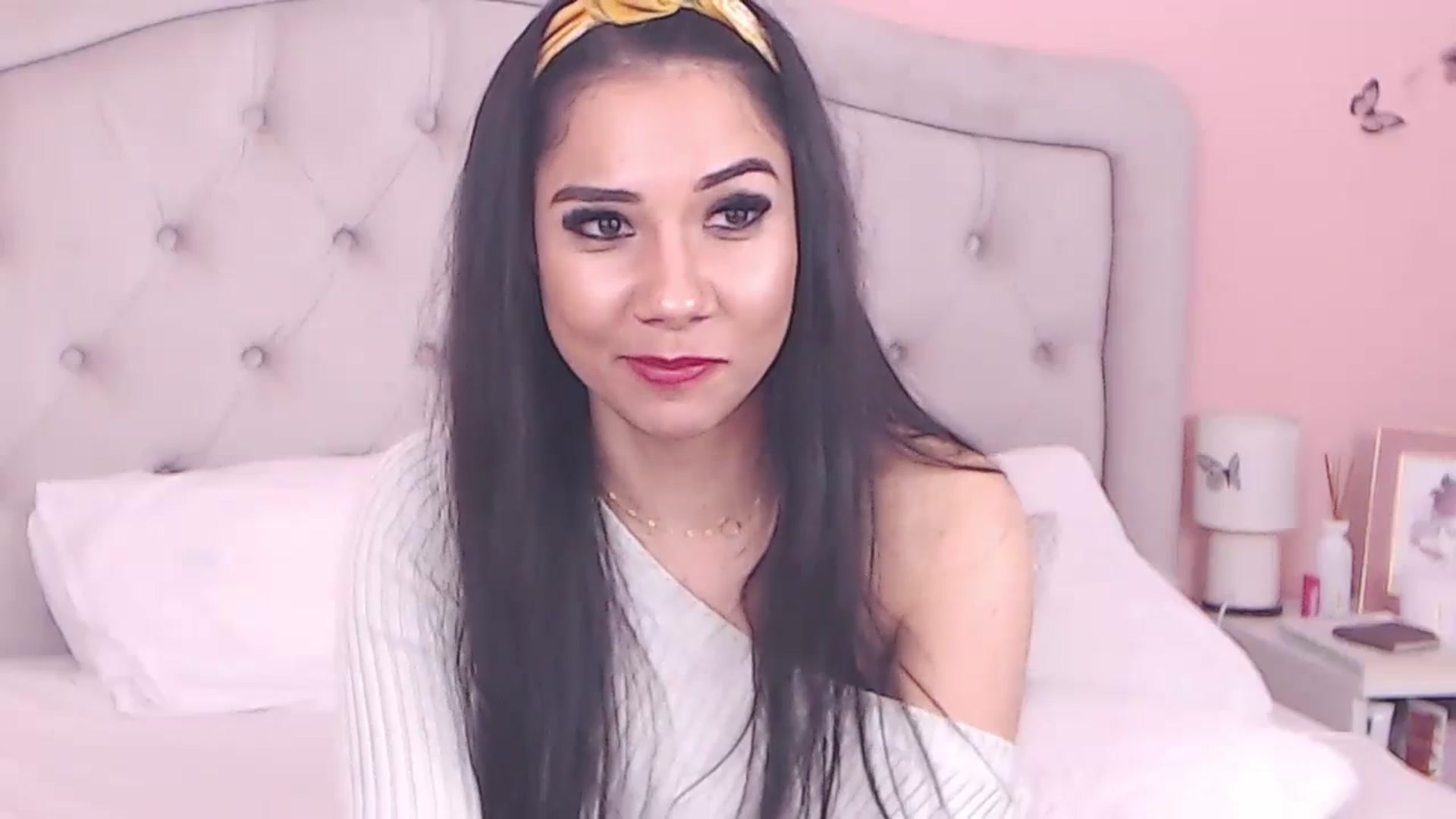Gallery image thumbnail from Sara_Joy's myfreecams stream on, 03/26/2024, 01:09 image 20 of 20