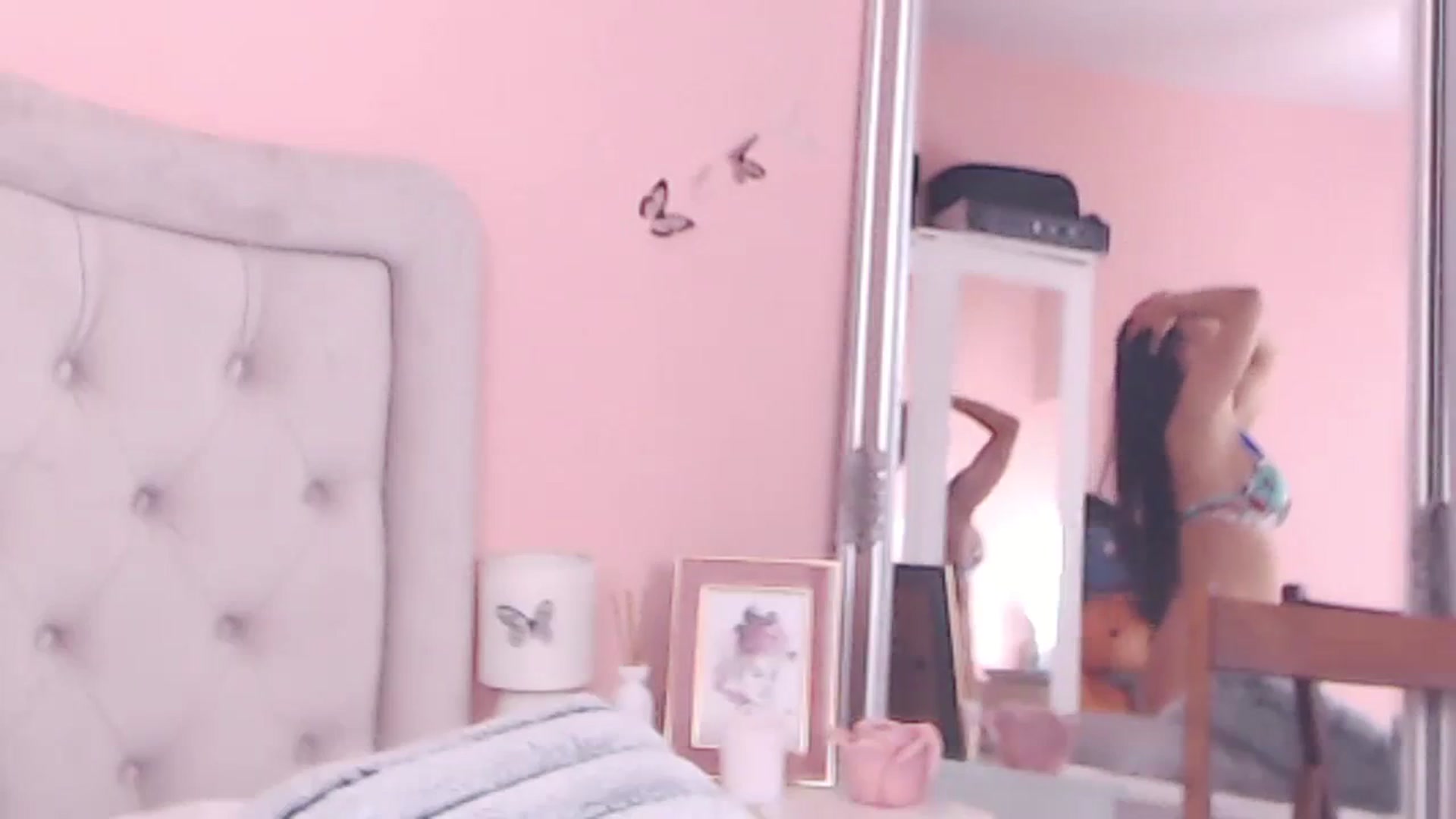 Gallery image thumbnail from Sara_Joy's myfreecams stream on, 03/30/2024, 01:55 image 8 of 20