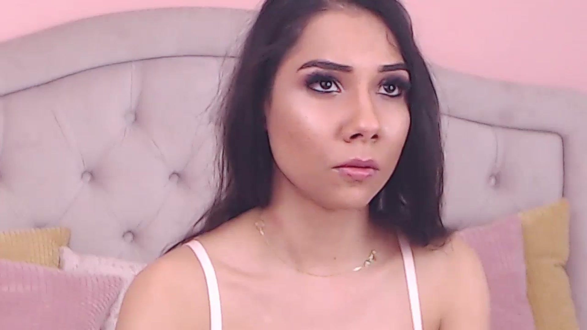 Gallery image thumbnail from Sara_Joy's myfreecams stream on, 04/05/2024, 23:14 image 15 of 20