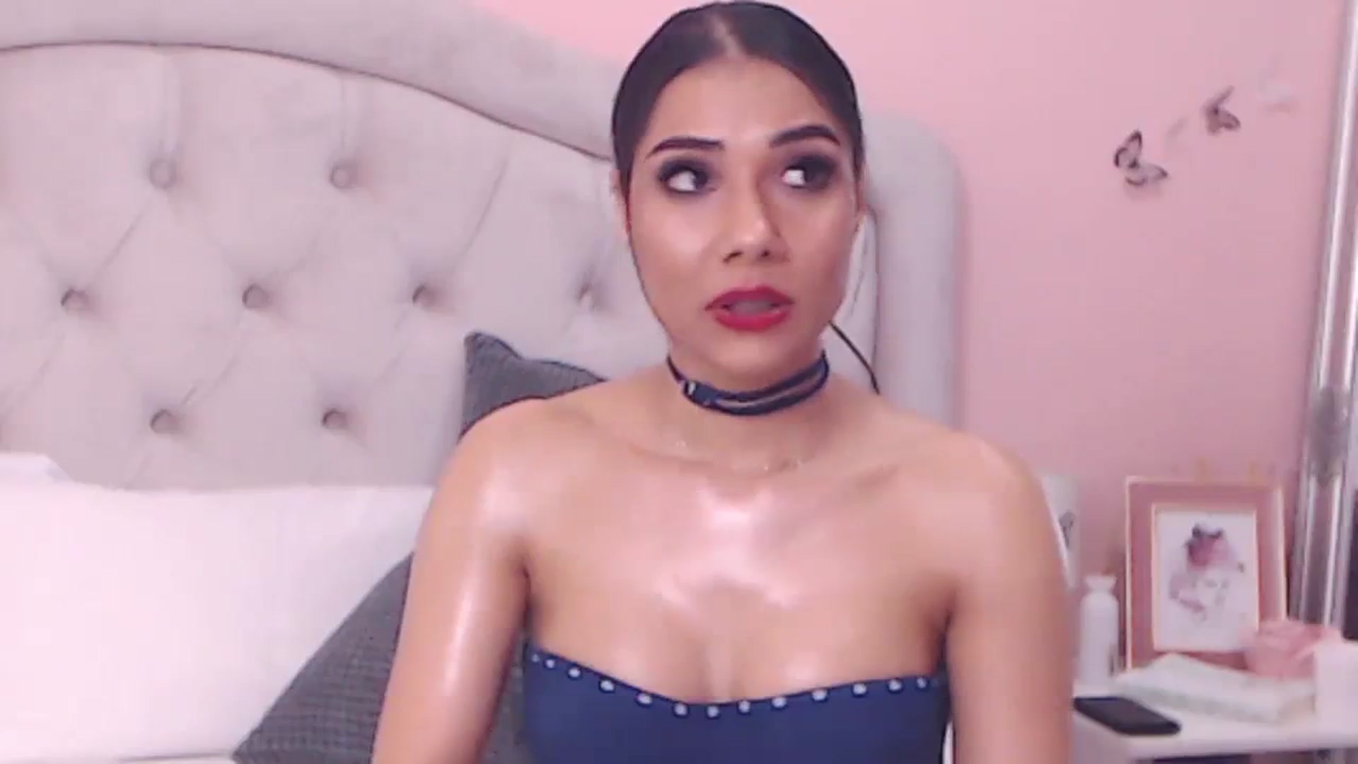 Gallery image thumbnail from Sara_Joy's myfreecams stream on, 04/08/2024, 22:51 image 6 of 20