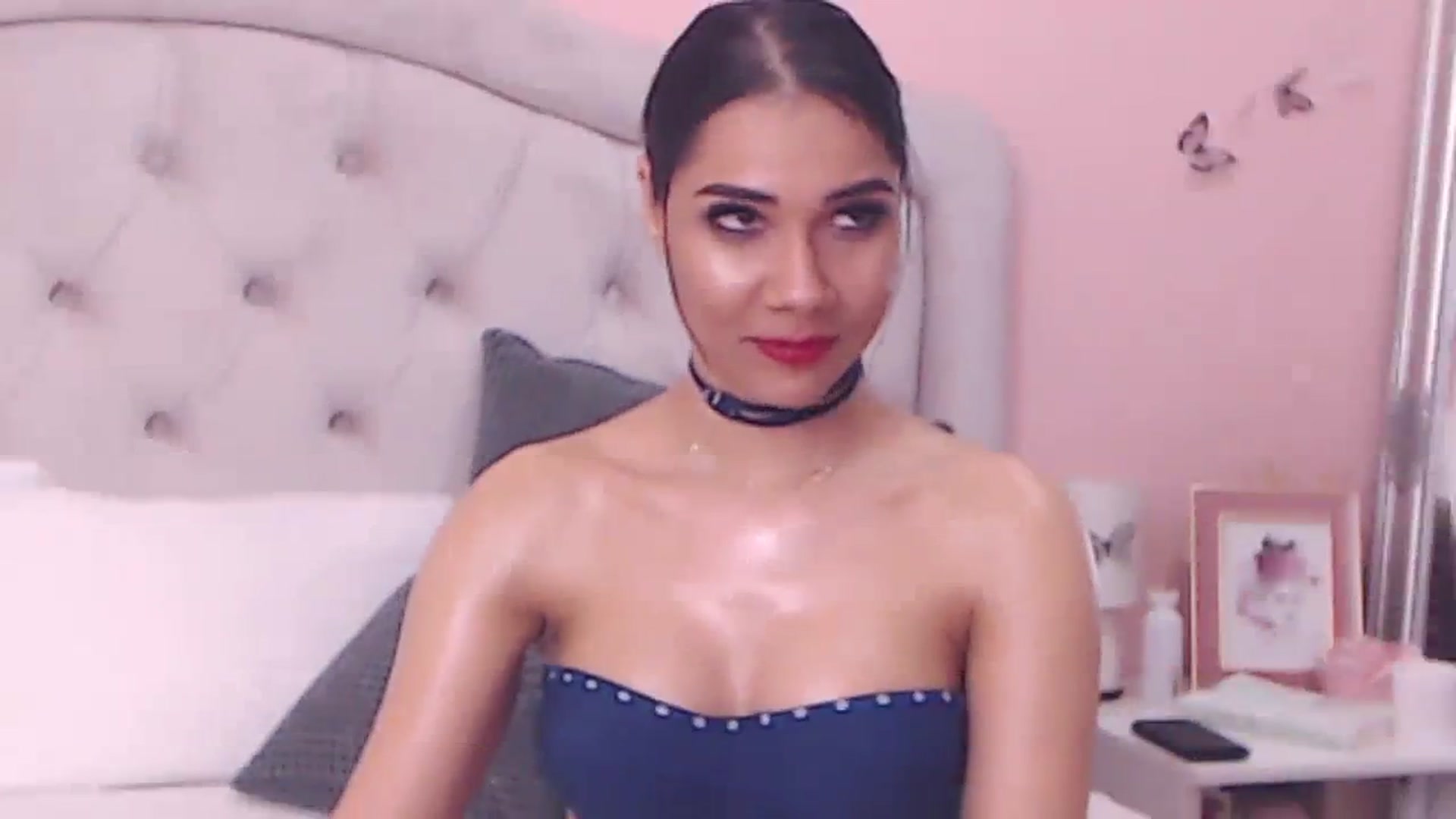 Gallery image thumbnail from Sara_Joy's myfreecams stream on, 04/08/2024, 22:51 image 7 of 20