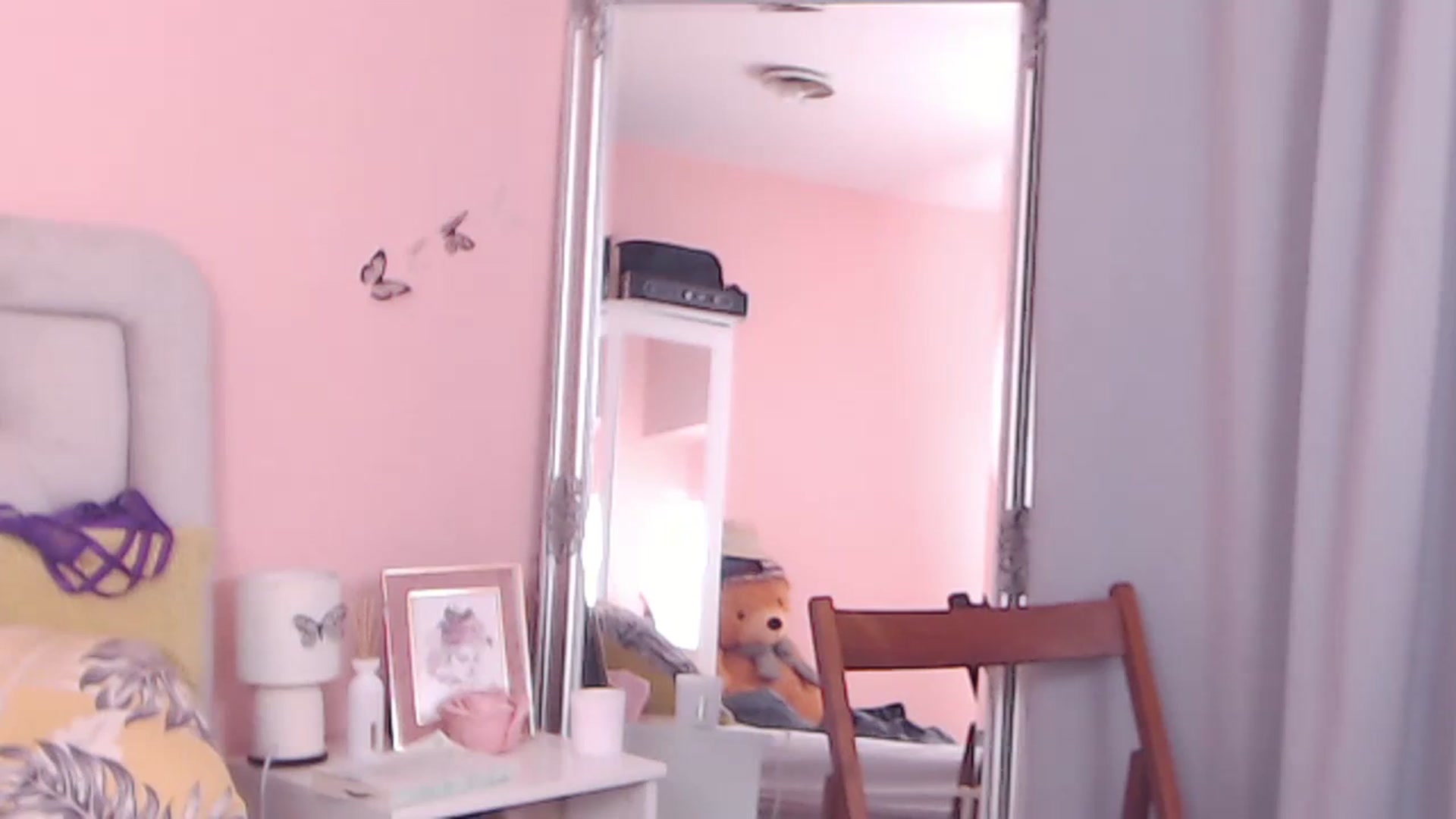 Gallery image thumbnail from Sara_Joy's myfreecams stream on, 04/14/2024, 21:19 image 20 of 20