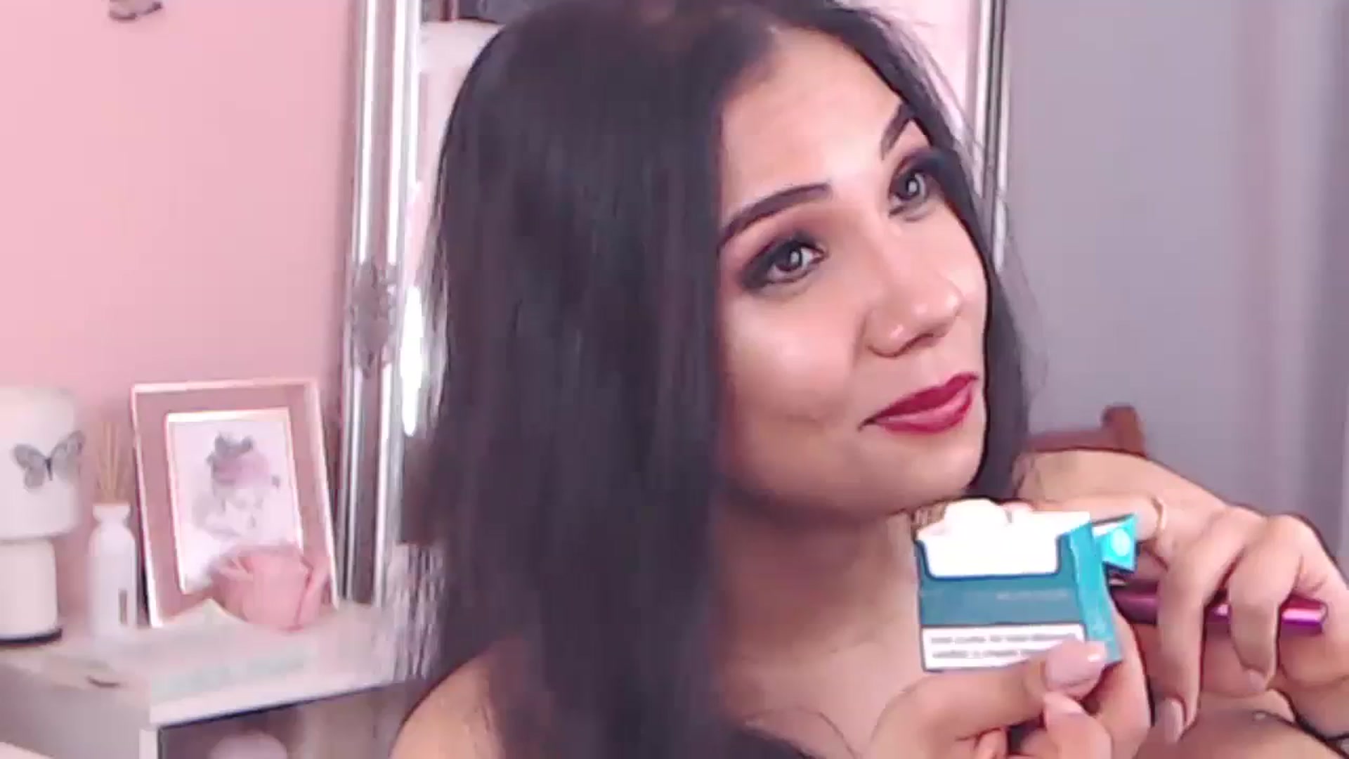 Gallery image thumbnail from Sara_Joy's myfreecams stream on, 04/14/2024, 21:19 image 19 of 20