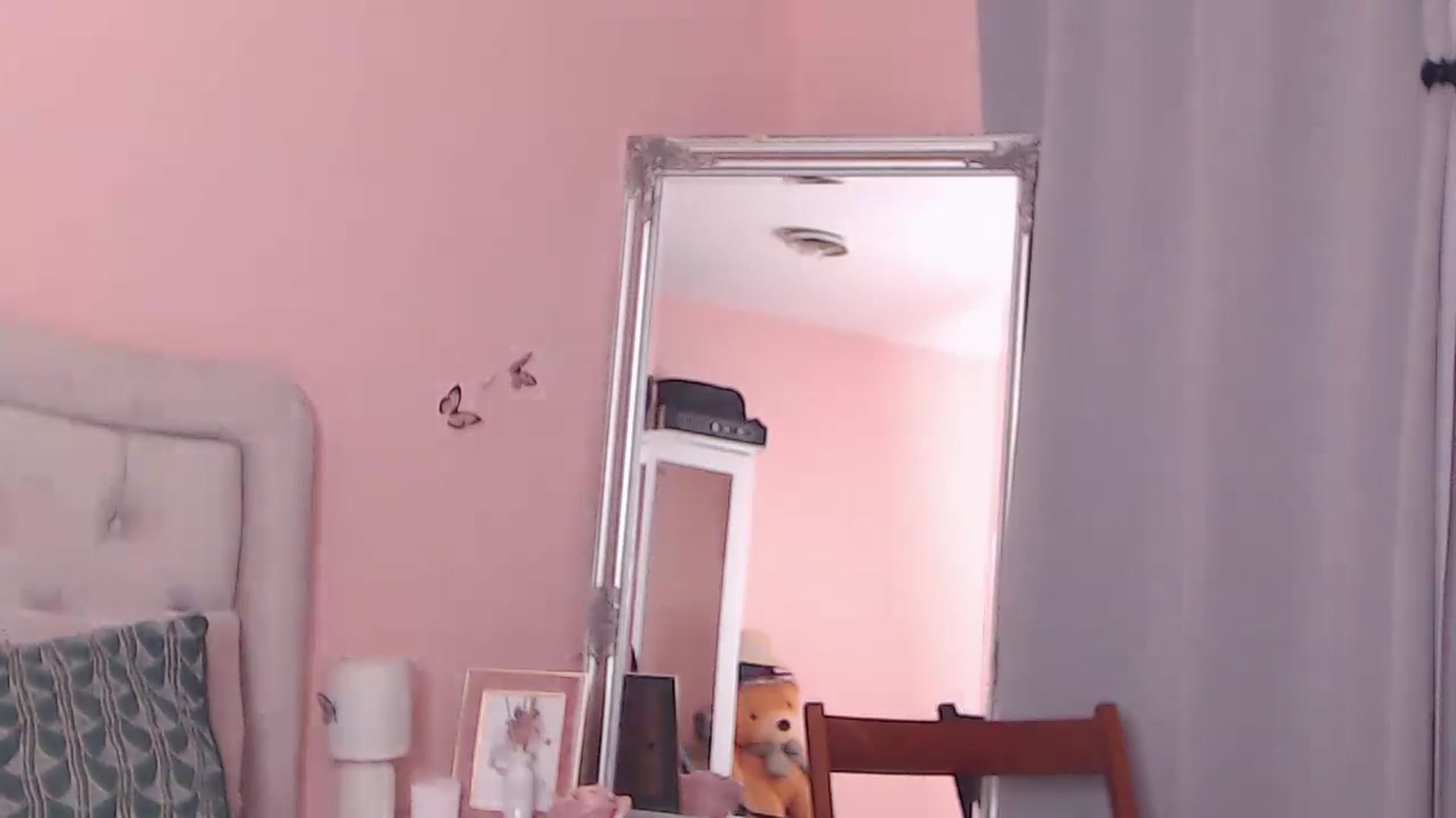 Gallery image thumbnail from Sara_Joy's myfreecams stream on, 05/02/2024, 23:50 image 15 of 20