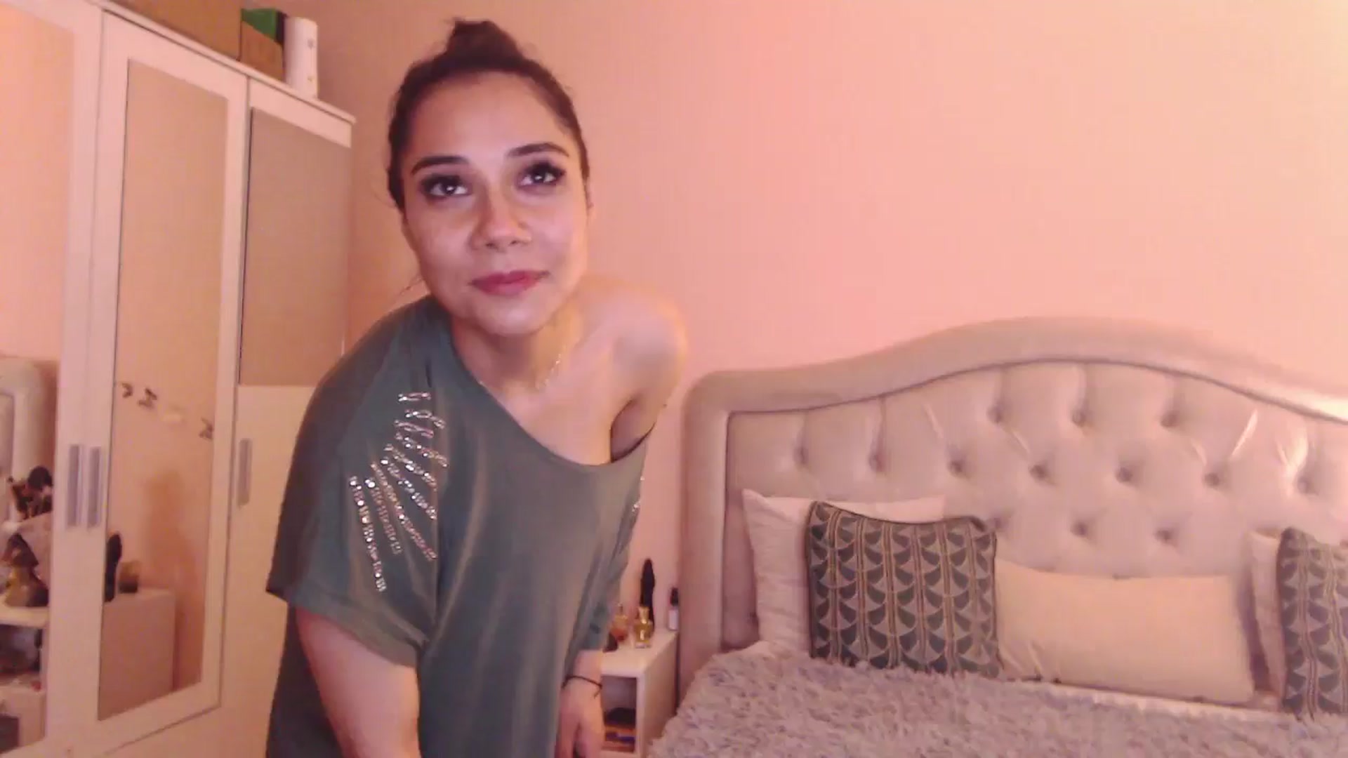 Gallery image thumbnail from Sara_Joy's myfreecams stream on, 05/02/2024, 23:50 image 19 of 20