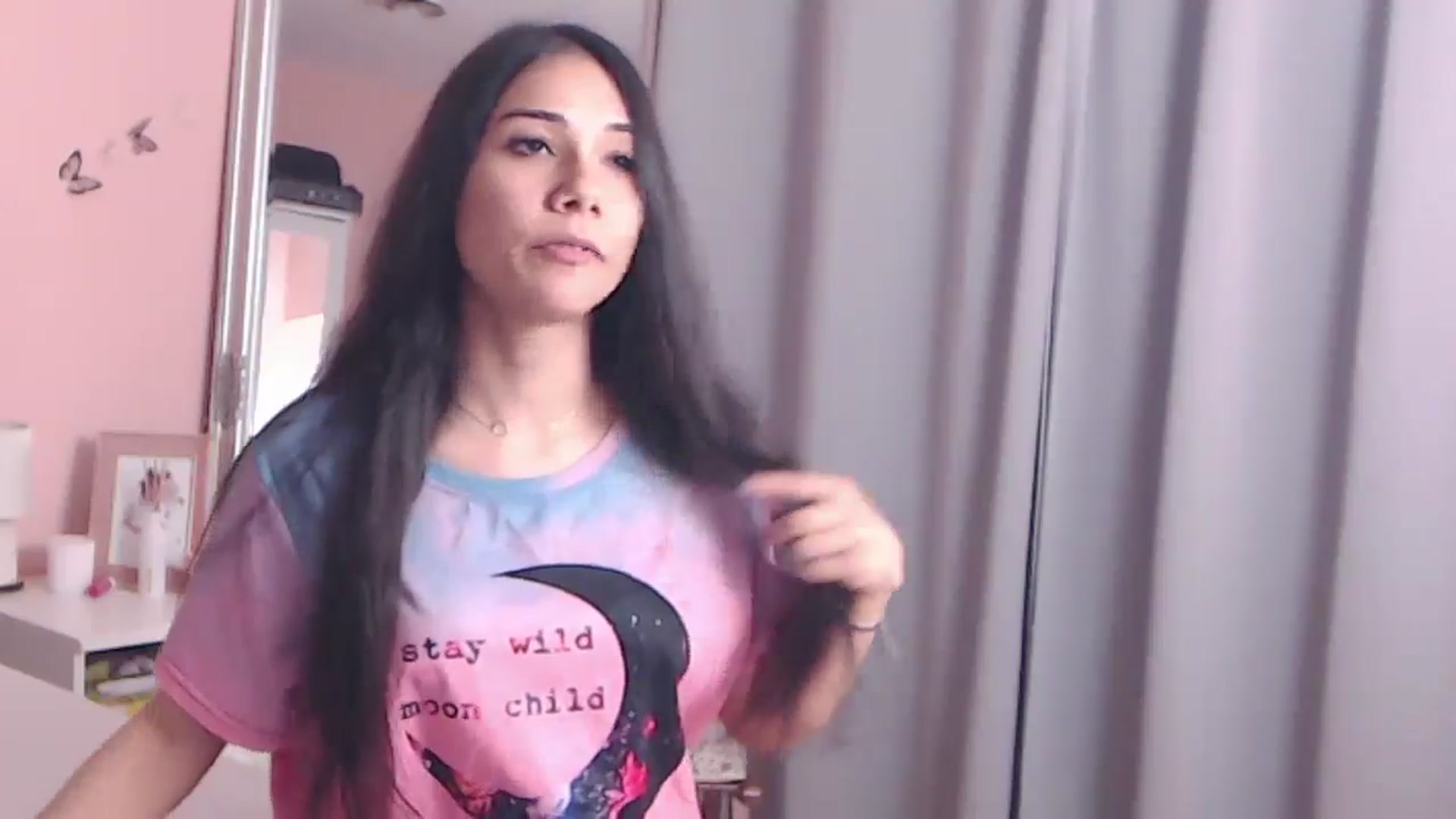Gallery image thumbnail from Sara_Joy's myfreecams stream on, 05/08/2024, 20:46 image 8 of 20