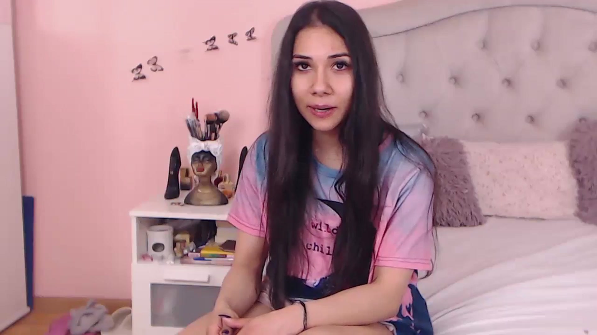 Gallery image thumbnail from Sara_Joy's myfreecams stream on, 05/08/2024, 23:39 image 12 of 20