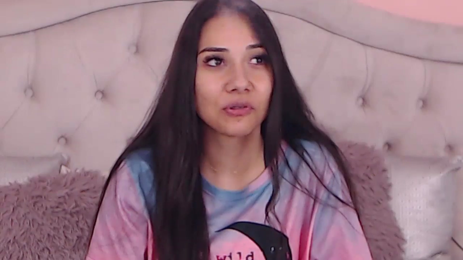 Gallery image thumbnail from Sara_Joy's myfreecams stream on, 05/08/2024, 23:39 image 20 of 20