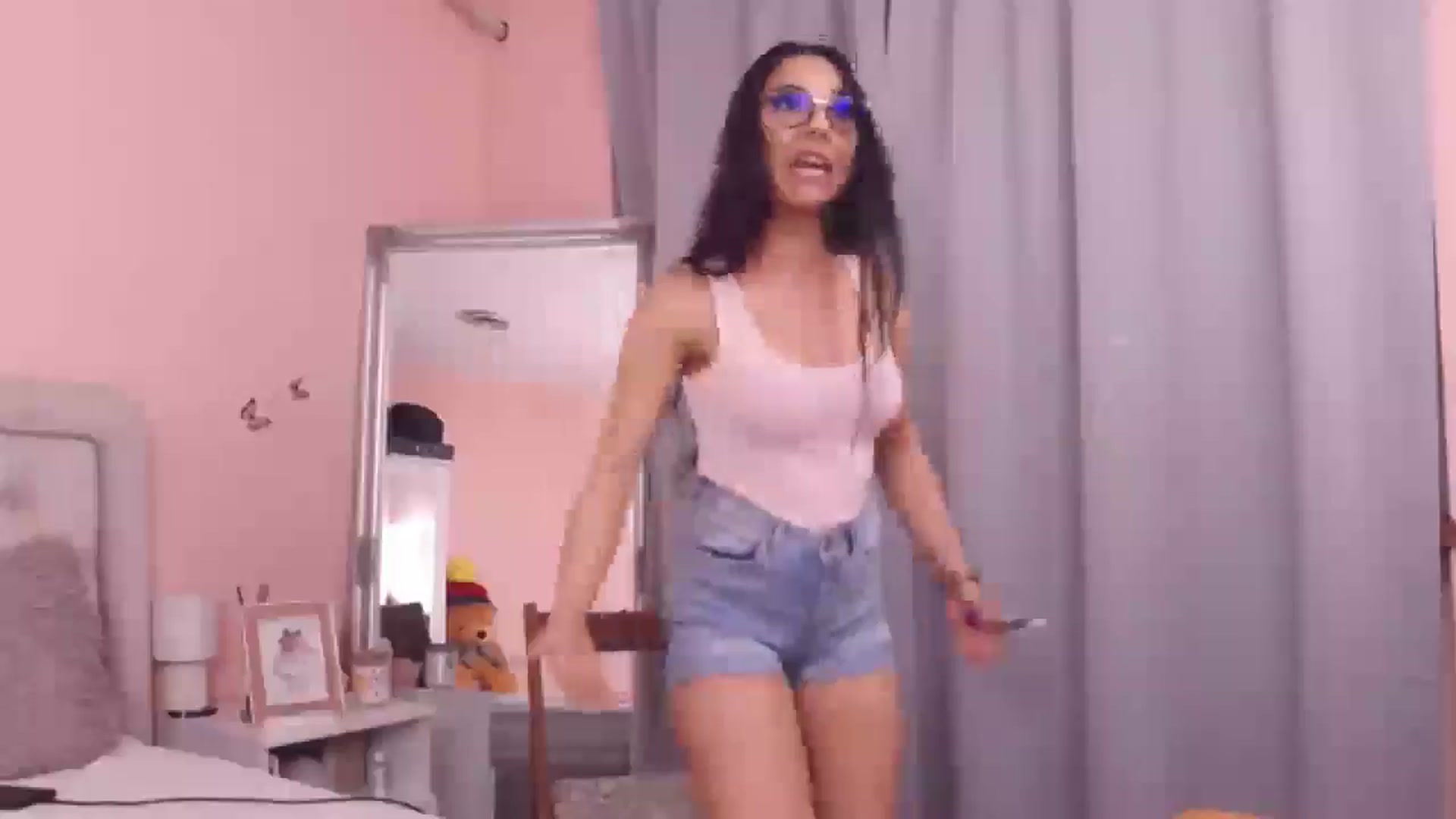 Gallery image thumbnail from Sara_Joy's myfreecams stream on, 06/07/2024, 23:39 image 7 of 20