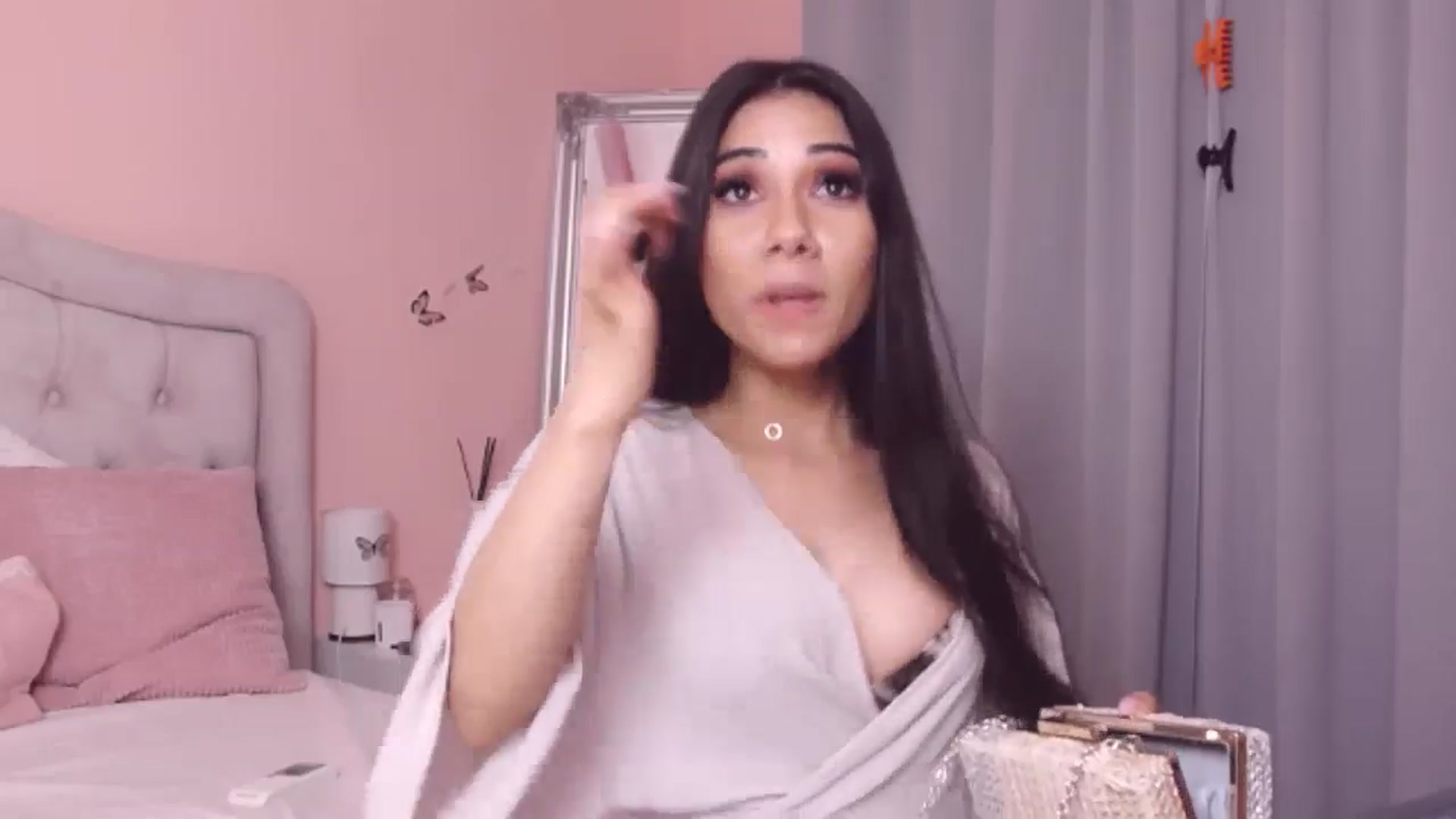 Gallery image thumbnail from Sara_Joy's myfreecams stream on, 07/12/2024, 24:03 image 5 of 20