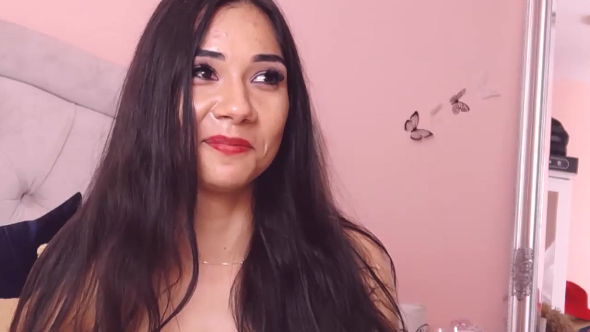 Gallery image thumbnail from Sara_Joy's myfreecams stream on, 07/25/2024, 24:03 image 17 of 20