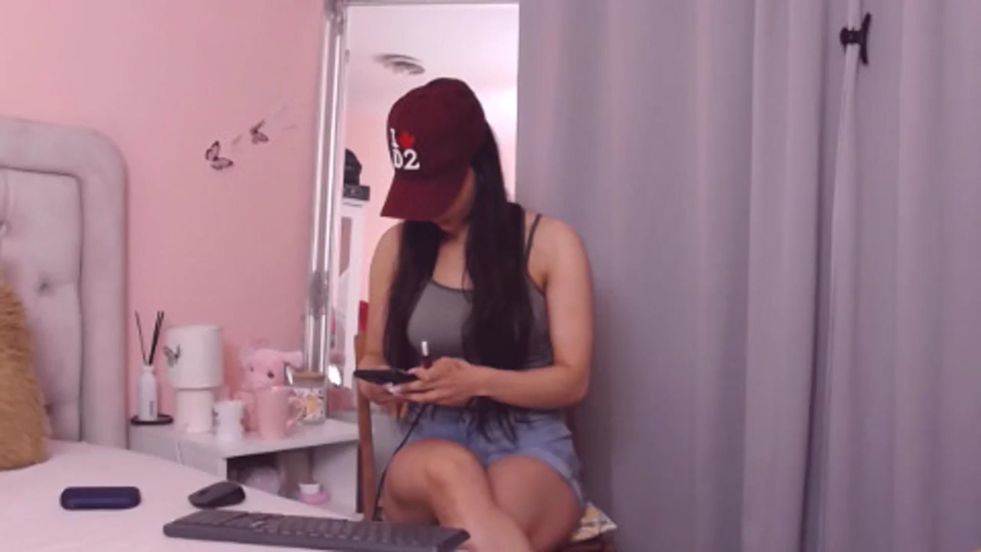 Gallery image thumbnail from Sara_Joy's myfreecams stream on, 07/28/2024, 20:57 image 2 of 20