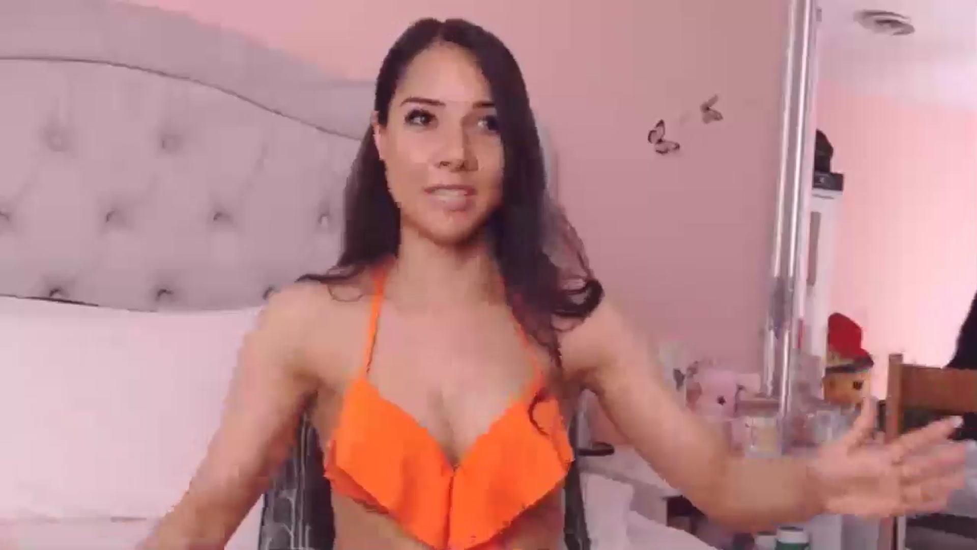 Gallery image thumbnail from Sara_Joy's myfreecams stream on, 07/30/2024, 23:54 image 6 of 20