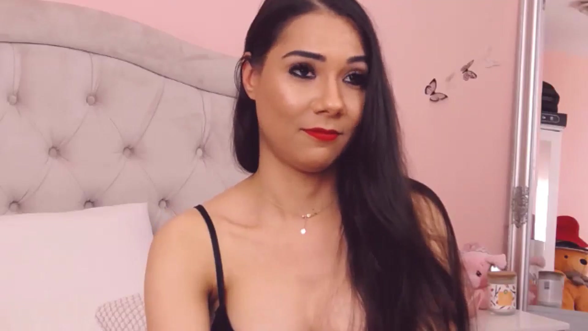 Gallery image thumbnail from Sara_Joy's myfreecams stream on, 08/06/2024, 21:02 image 6 of 20