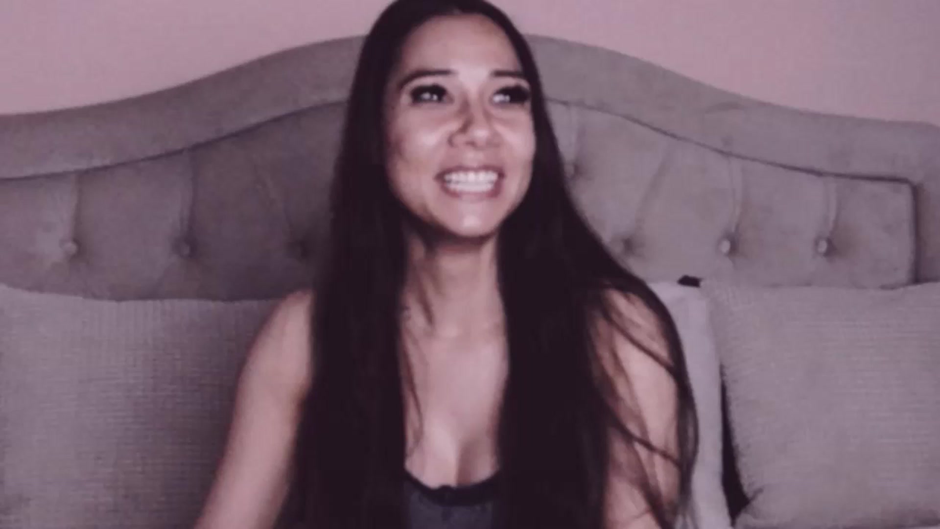 Gallery image thumbnail from Sara_Joy's myfreecams stream on, 08/07/2024, 22:19 image 3 of 20