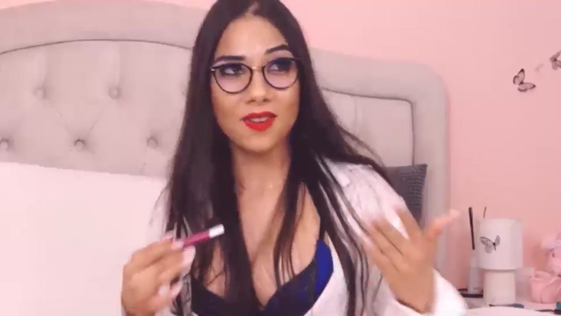 Gallery image thumbnail from Sara_Joy's myfreecams stream on, 08/09/2024, 22:36 image 15 of 20
