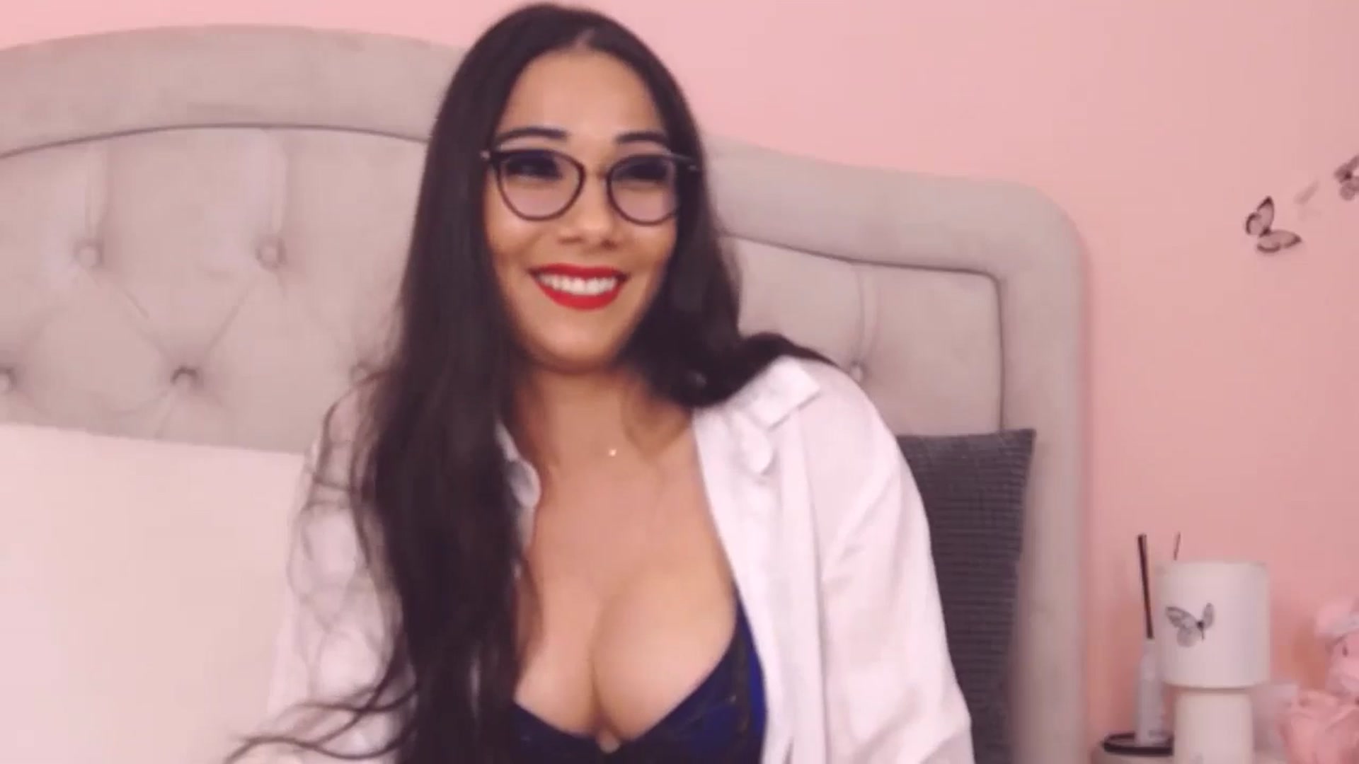 Gallery image thumbnail from Sara_Joy's myfreecams stream on, 08/09/2024, 22:36 image 9 of 20