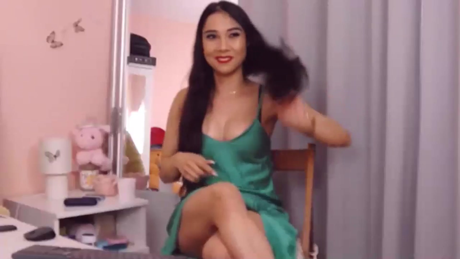 Gallery image thumbnail from Sara_Joy's myfreecams stream on, 08/17/2024, 20:46 image 8 of 20