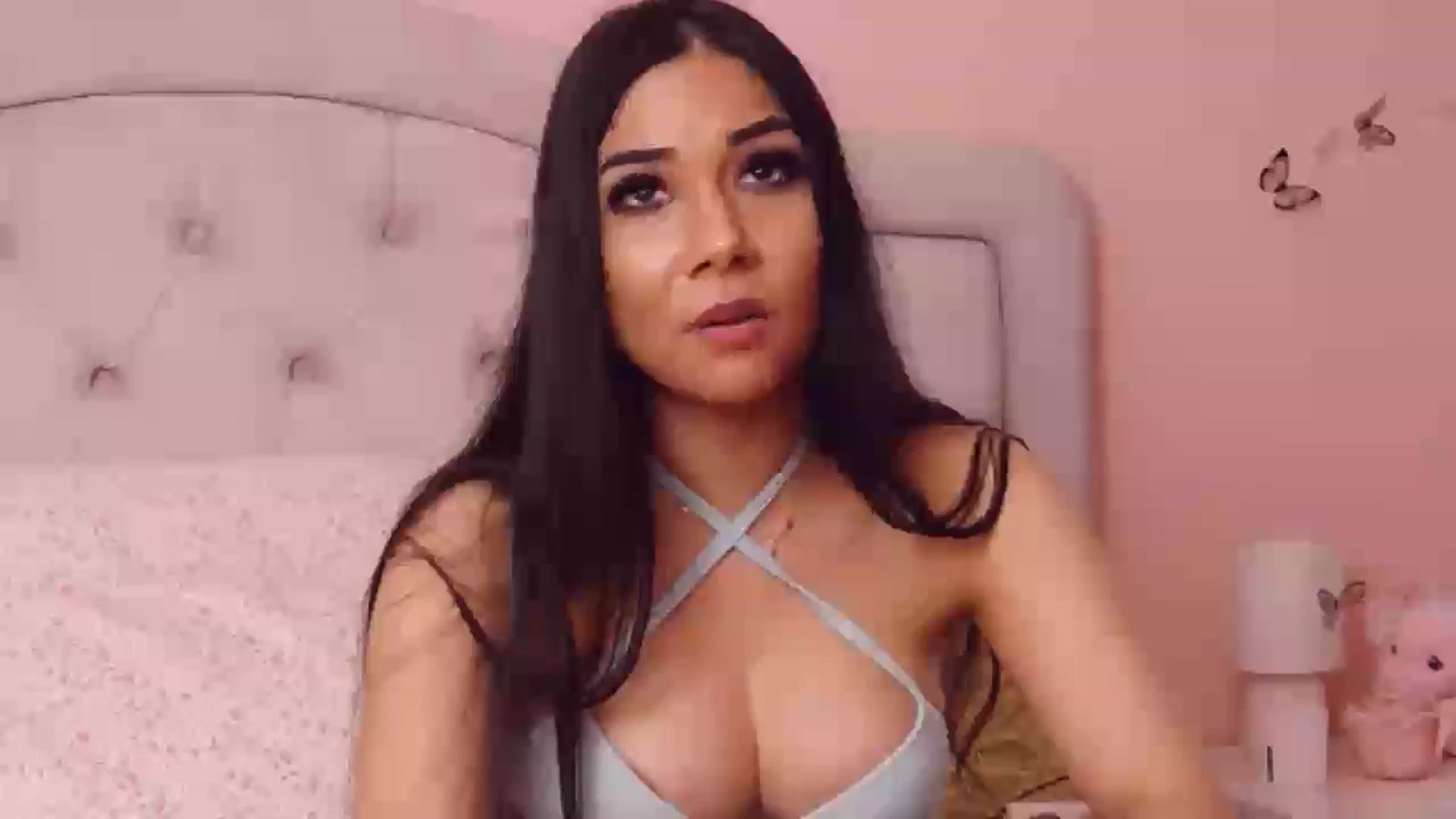 Gallery image thumbnail from Sara_Joy's myfreecams stream on, 08/24/2024, 22:06 image 14 of 20