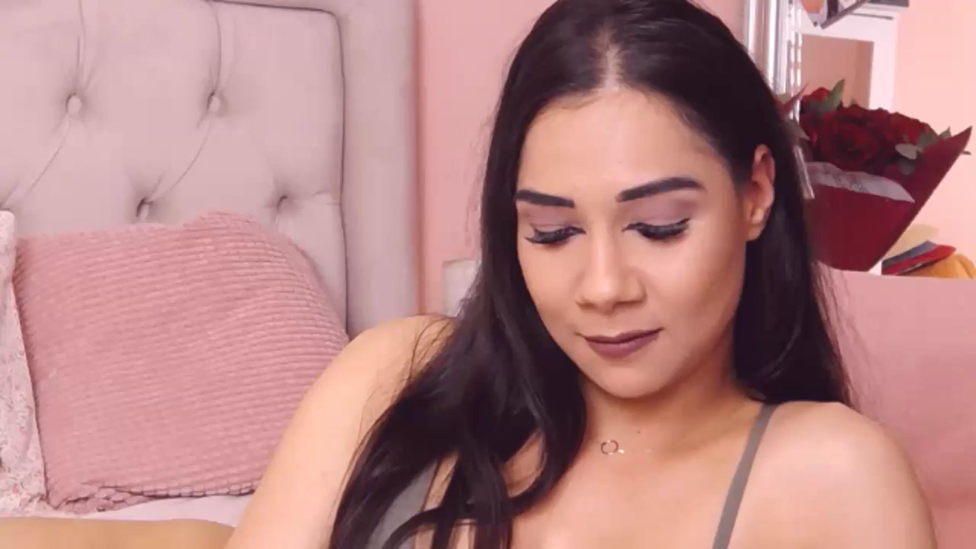 Gallery image thumbnail from Sara_Joy's myfreecams stream on, 09/16/2024, 18:27 image 11 of 20