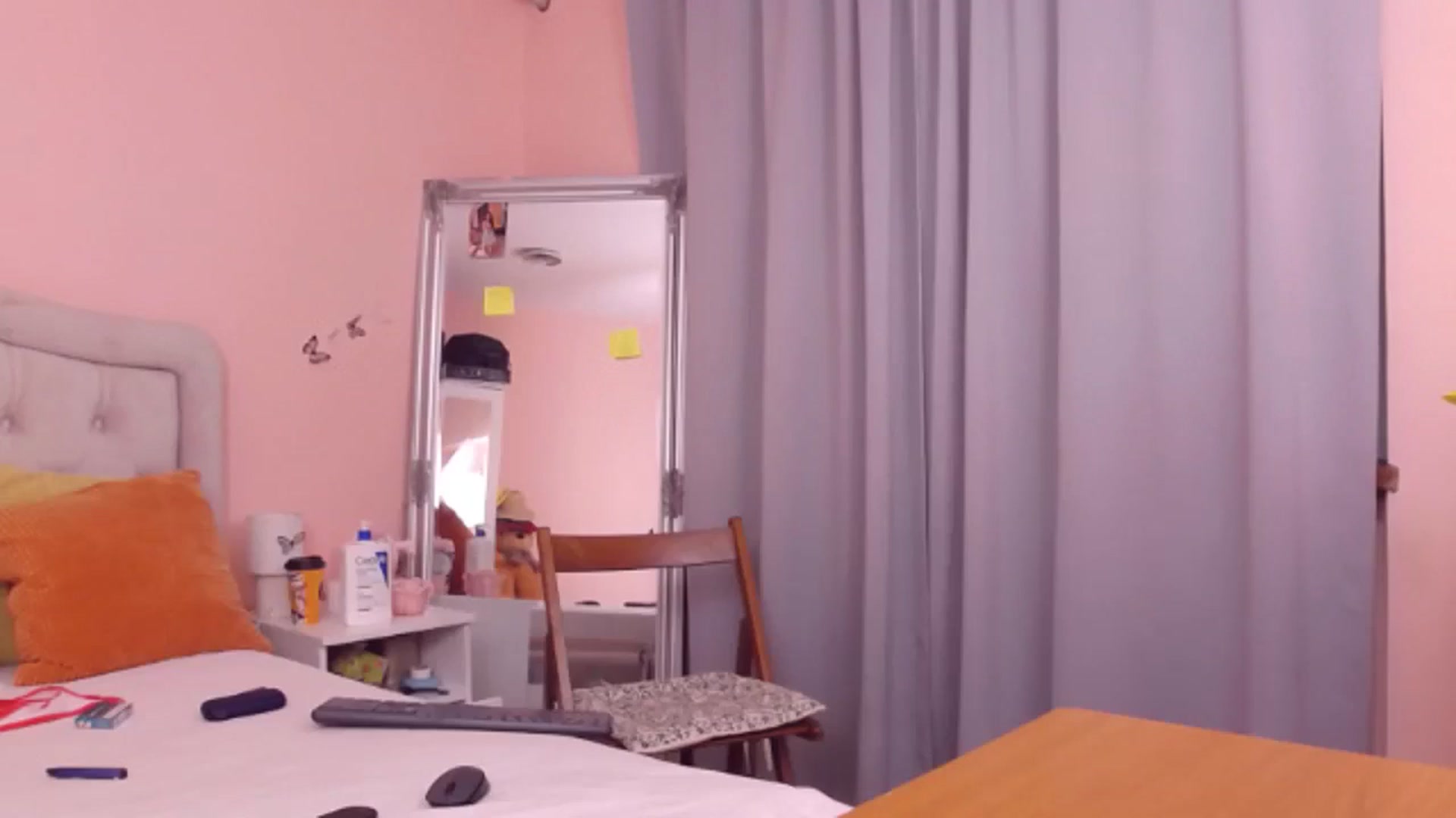 Gallery image thumbnail from Sara_Joy's myfreecams stream on, 09/27/2024, 20:33 image 20 of 20