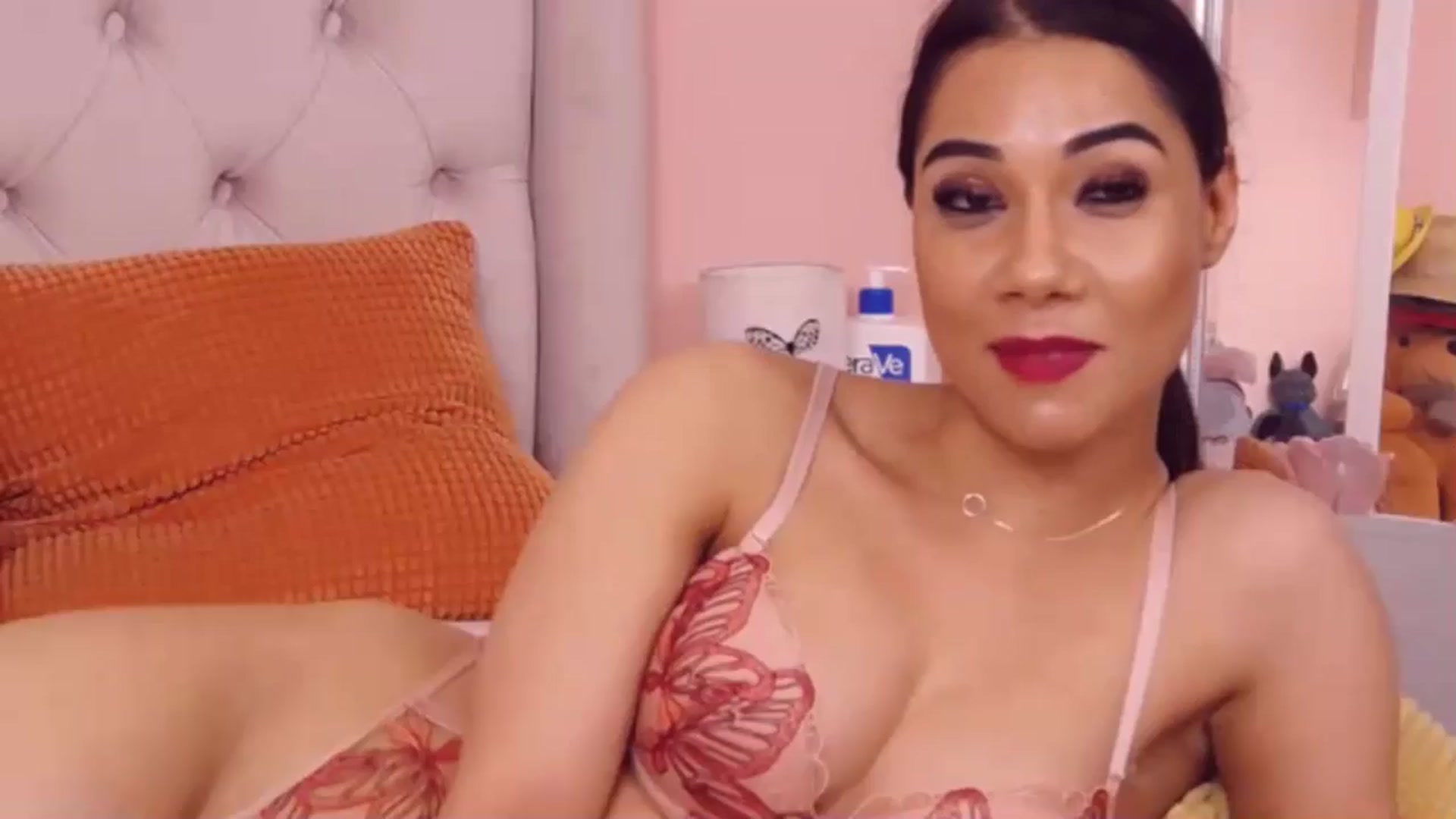 Gallery image thumbnail from Sara_Joy's myfreecams stream on, 09/28/2024, 23:18 image 12 of 20