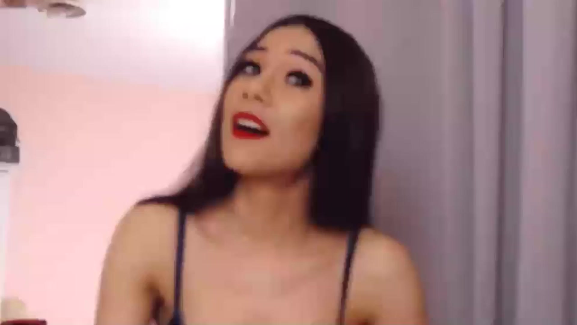 Gallery image thumbnail from Sara_Joy's myfreecams stream on, 11/29/2024, 18:29 image 6 of 20