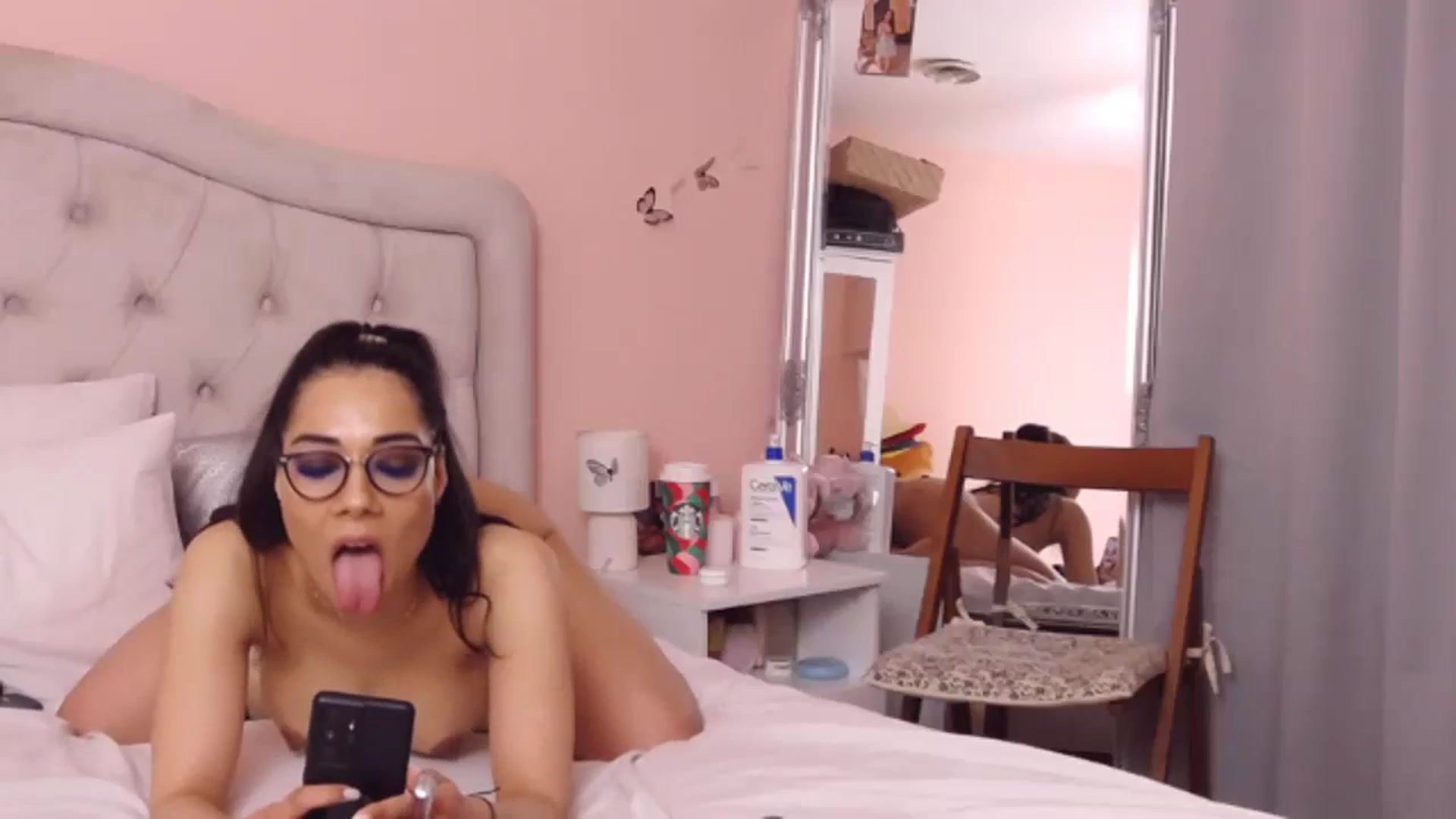 Gallery image thumbnail from Sara_Joy's myfreecams stream on, 12/14/2024, 21:02 image 8 of 20