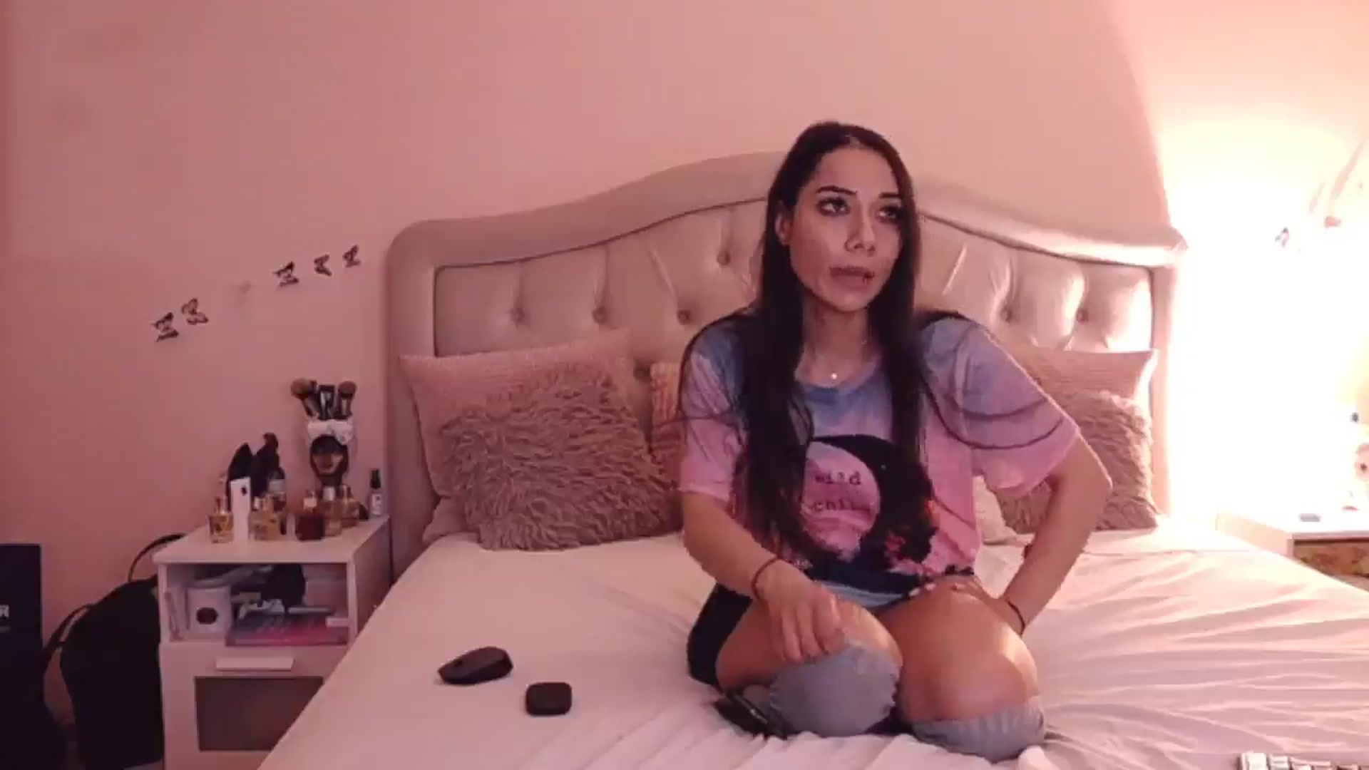 Gallery image thumbnail from Sara_Joy's myfreecams stream on, 12/23/2024, 21:29 image 20 of 20