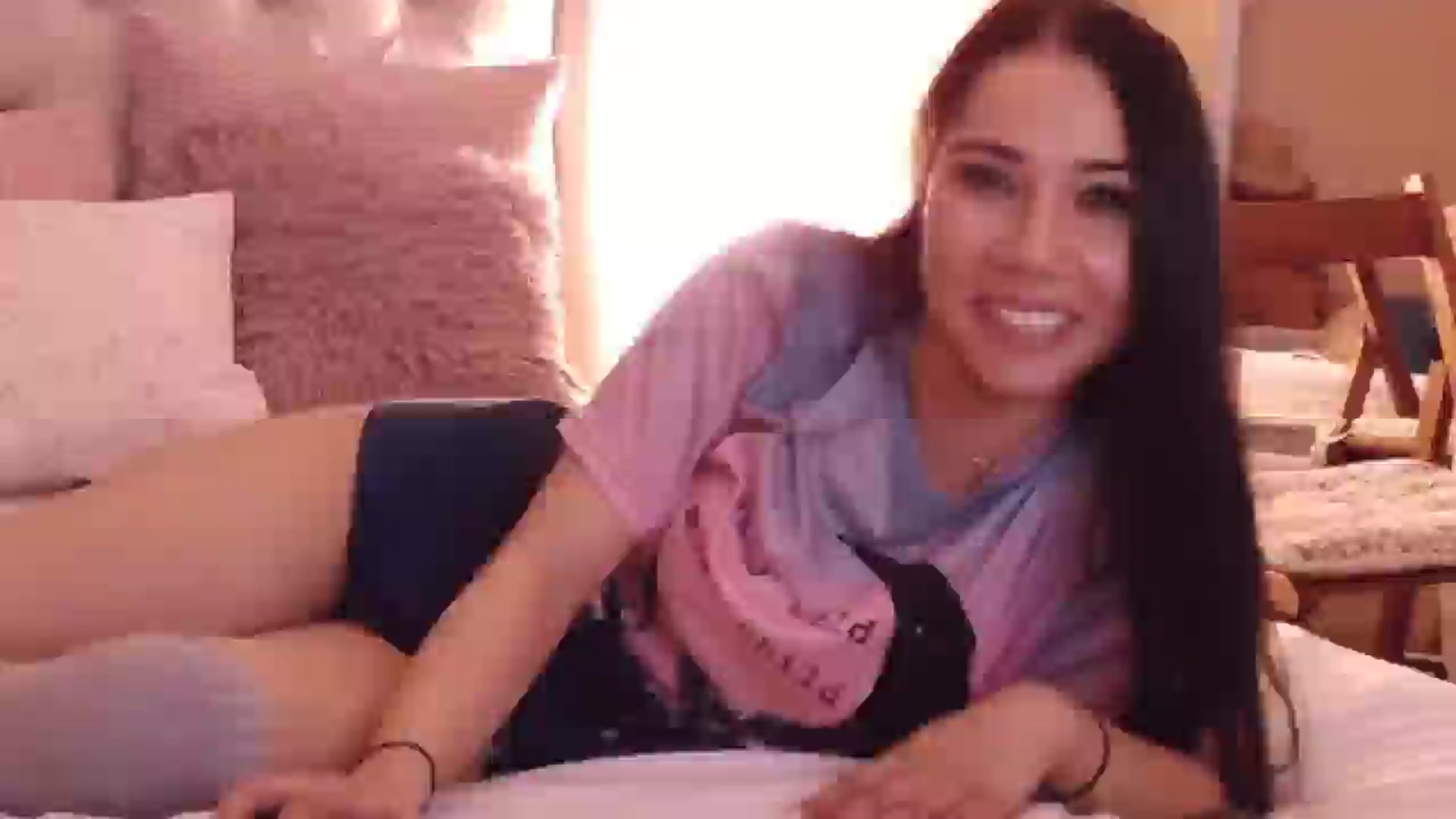Gallery image thumbnail from Sara_Joy's myfreecams stream on, 12/23/2024, 21:54 image 4 of 20