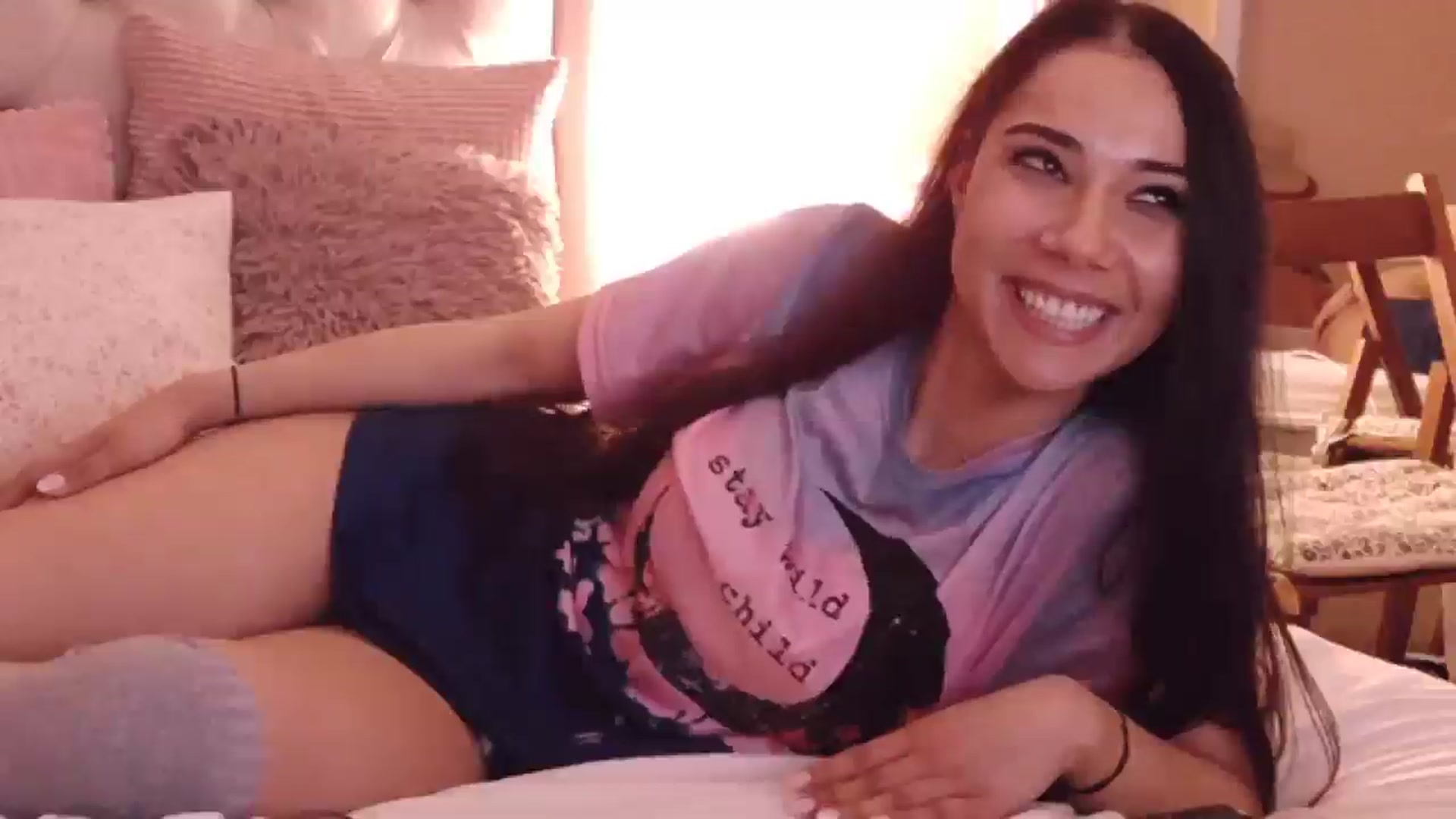 Gallery image thumbnail from Sara_Joy's myfreecams stream on, 12/23/2024, 21:54 image 3 of 20