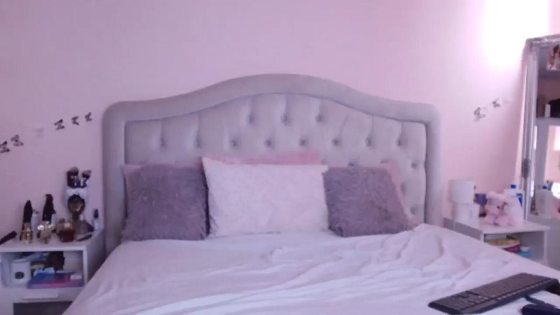 Gallery image thumbnail from Sara_Joy's myfreecams stream on, 12/31/2024, 12:50 image 8 of 20