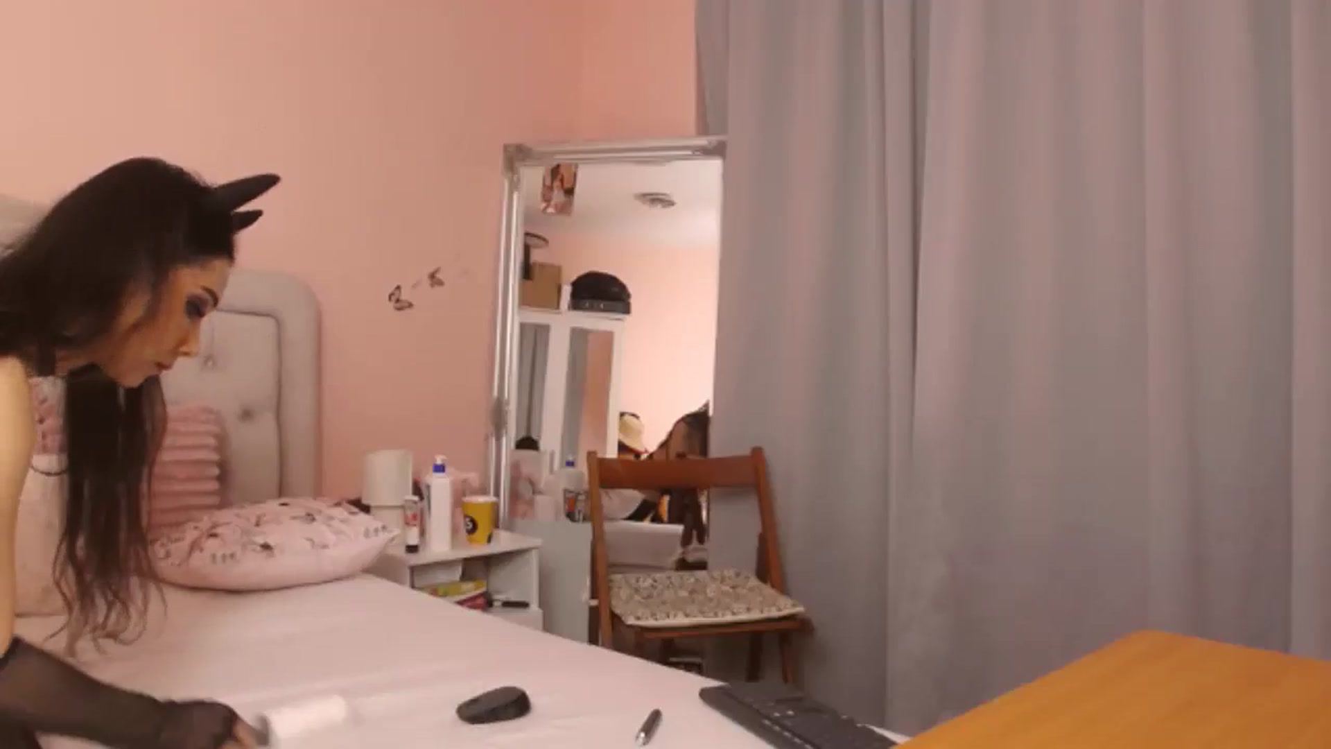 Gallery image thumbnail from Sara_Joy's myfreecams stream on, 01/31/2025, 20:27 image 2 of 20
