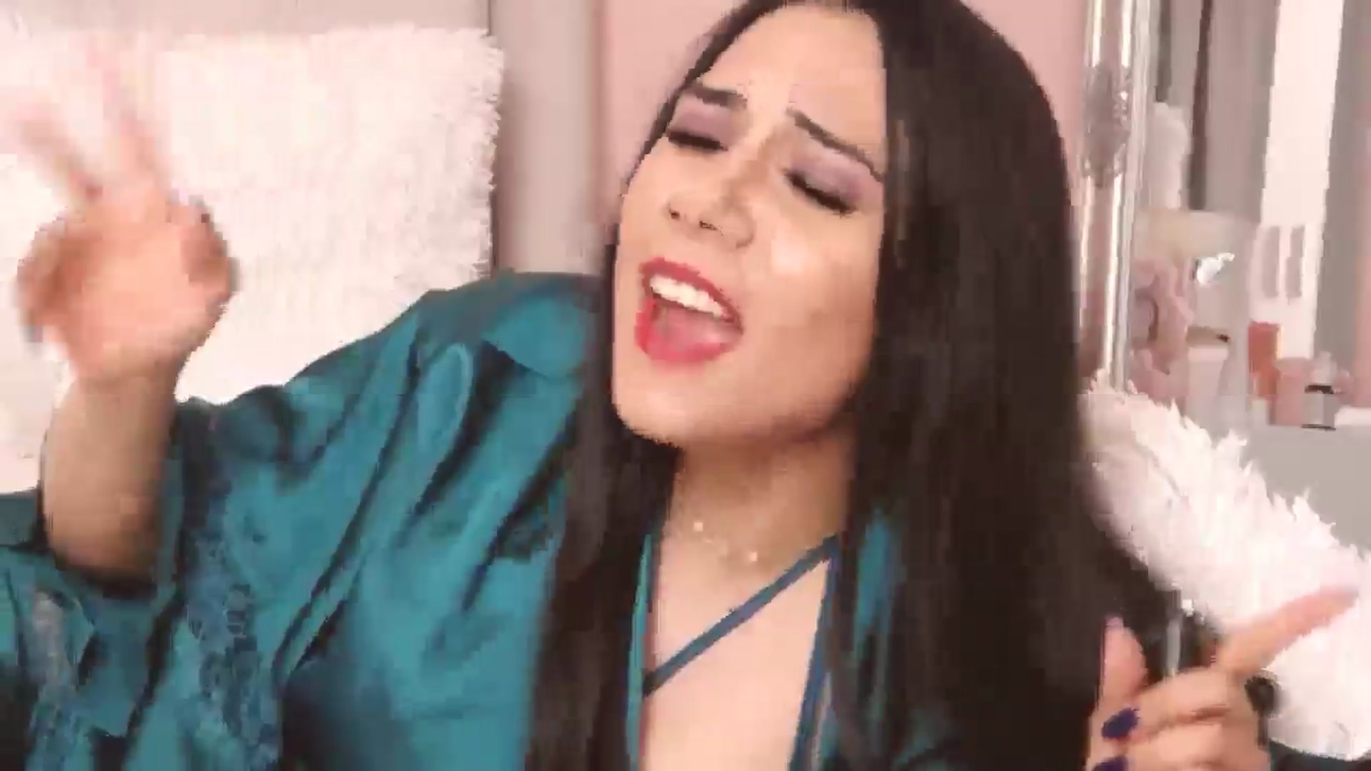 Gallery image thumbnail from Sara_Joy's myfreecams stream on, 03/24/2025, 01:19 image 12 of 20