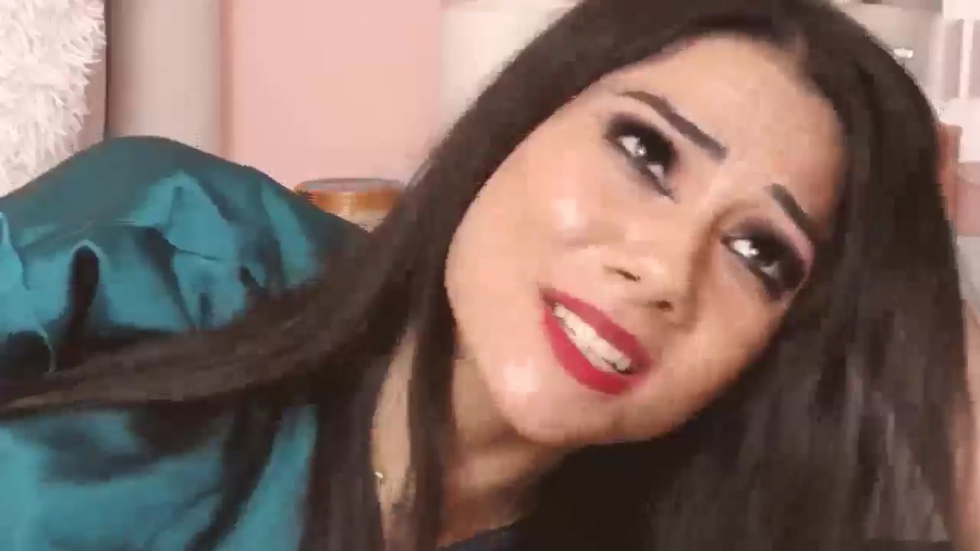 Gallery image thumbnail from Sara_Joy's myfreecams stream on, 03/24/2025, 01:59 image 12 of 20