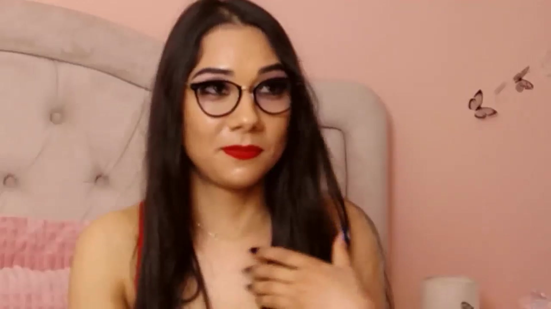 Gallery image thumbnail from Sara_Joy's myfreecams stream on, 03/30/2025, 24:35 image 16 of 20