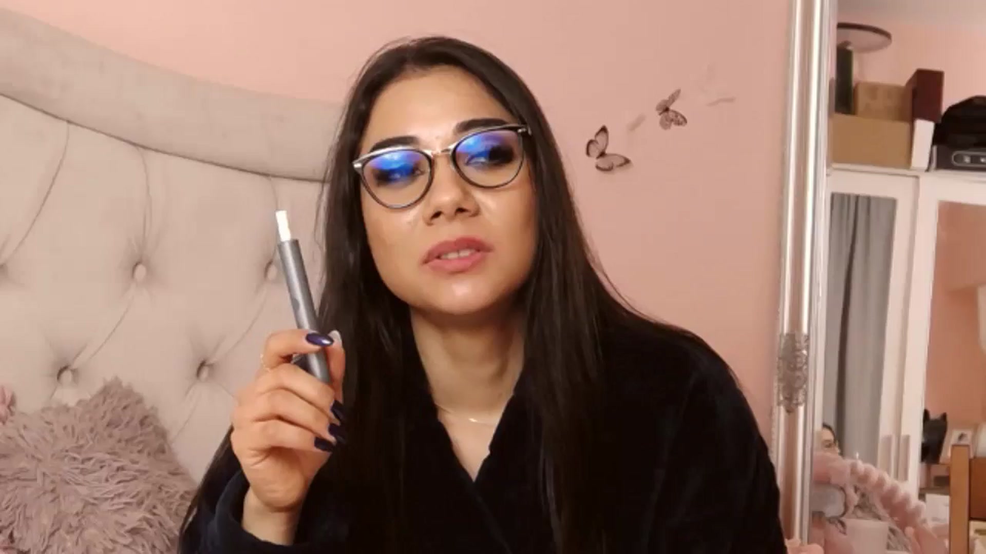 Gallery image thumbnail from Sara_Joy's myfreecams stream on, 04/13/2025, 24:02 image 17 of 20