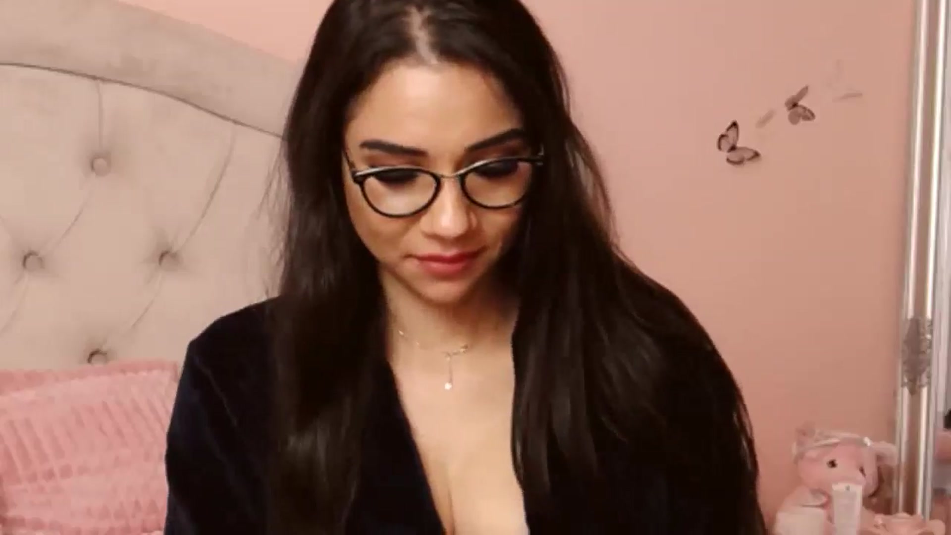 Gallery image thumbnail from Sara_Joy's myfreecams stream on, 04/13/2025, 24:02 image 12 of 20