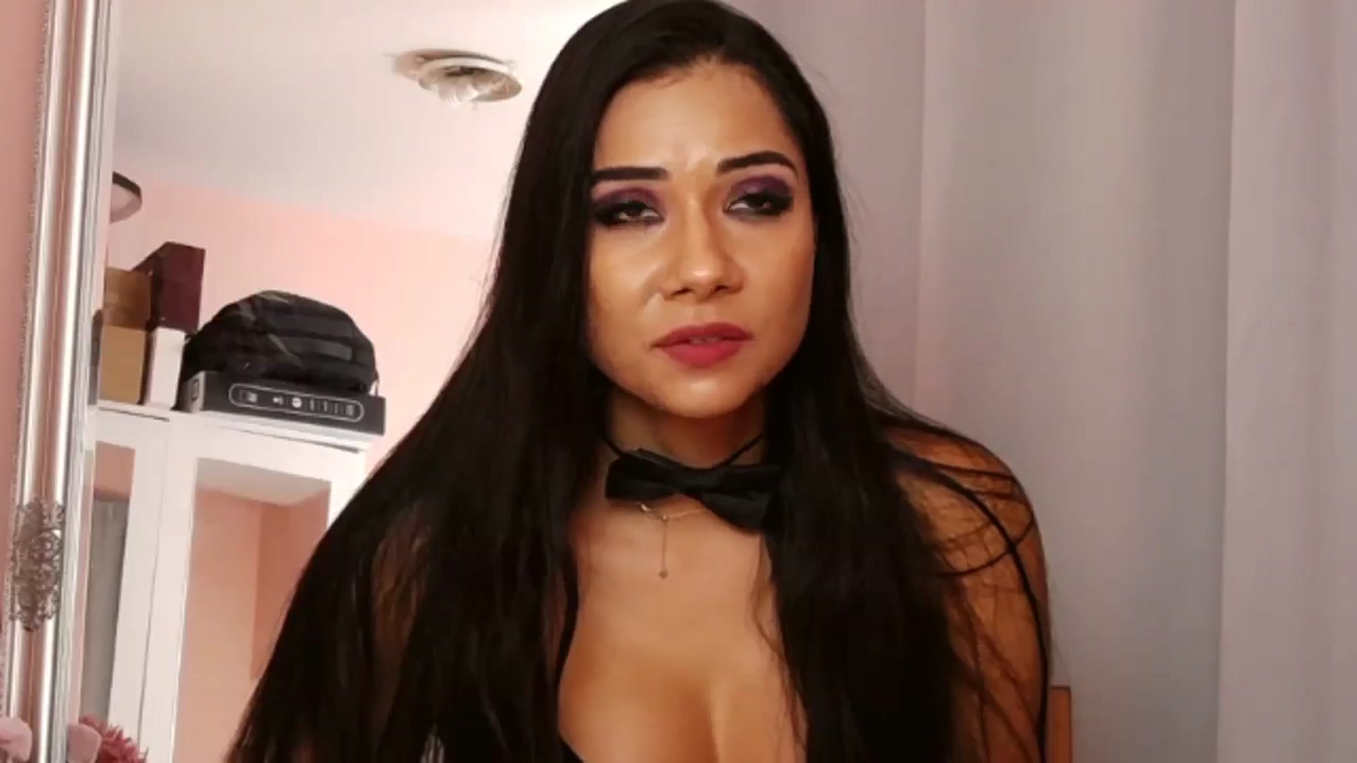 Gallery image thumbnail from Sara_Joy's myfreecams stream on, 09/20/2025, 21:20 image 5 of 20