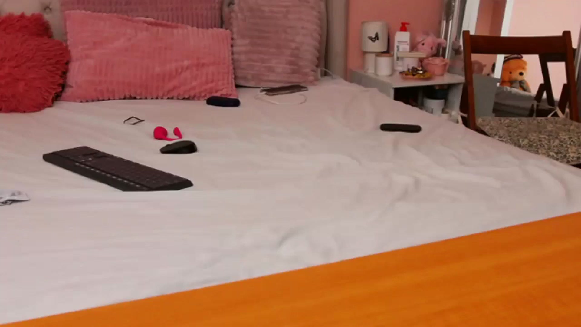 Gallery image thumbnail from Sara_Joy's myfreecams stream on, 09/21/2025, 23:38 image 4 of 20