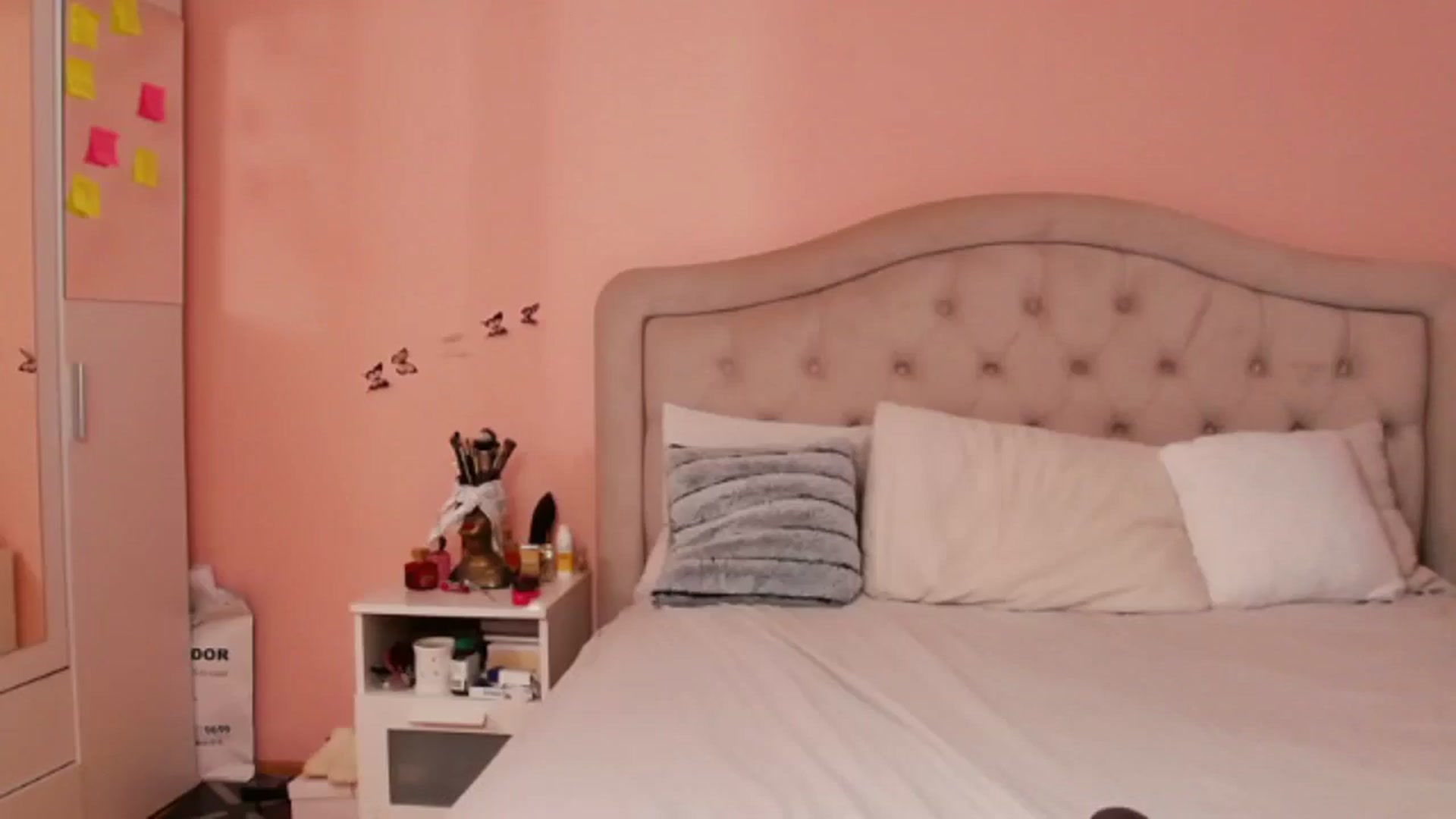 Gallery image thumbnail from Sara_Joy's myfreecams stream on, 10/05/2025, 14:38 image 10 of 20