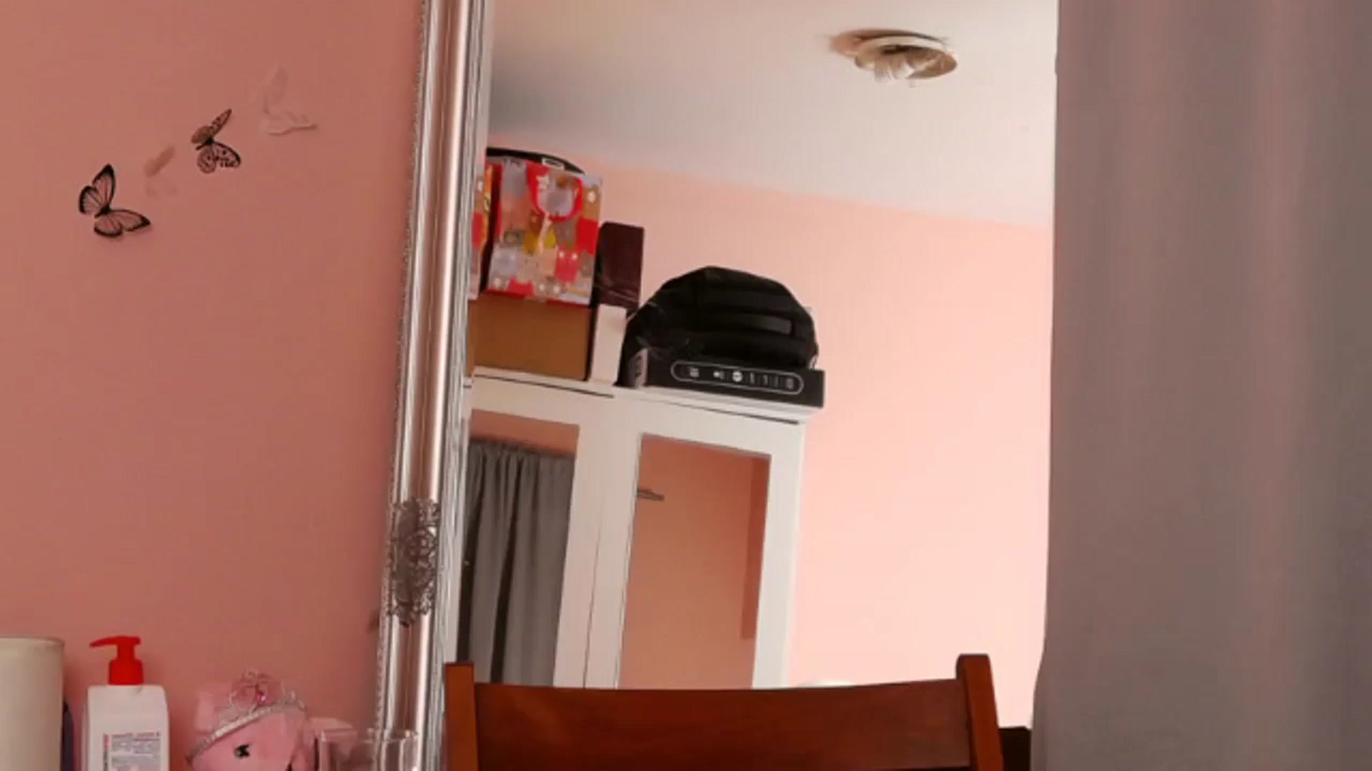 Gallery image thumbnail from Sara_Joy's myfreecams stream on, 10/10/2025, 23:48 image 2 of 20
