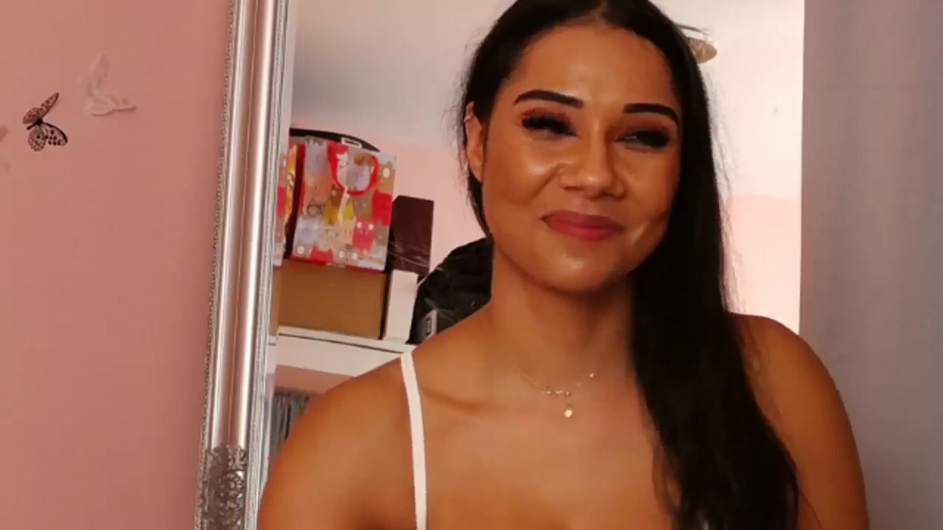 Gallery image thumbnail from Sara_Joy's myfreecams stream on, 10/11/2025, 24:17 image 12 of 20