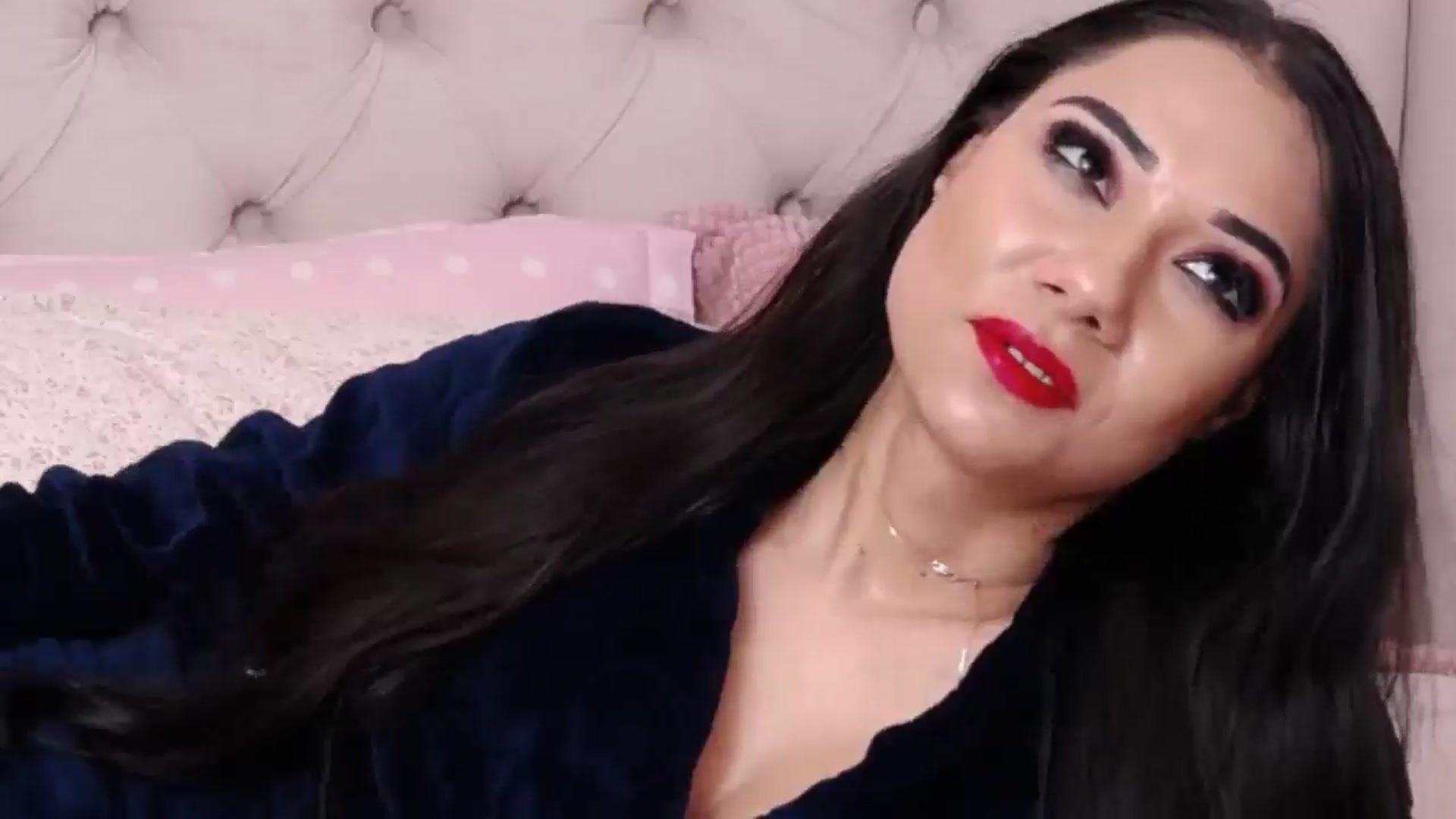 Gallery image thumbnail from Sara_Joy's myfreecams stream on, 01/17/2026, 22:39 image 3 of 20