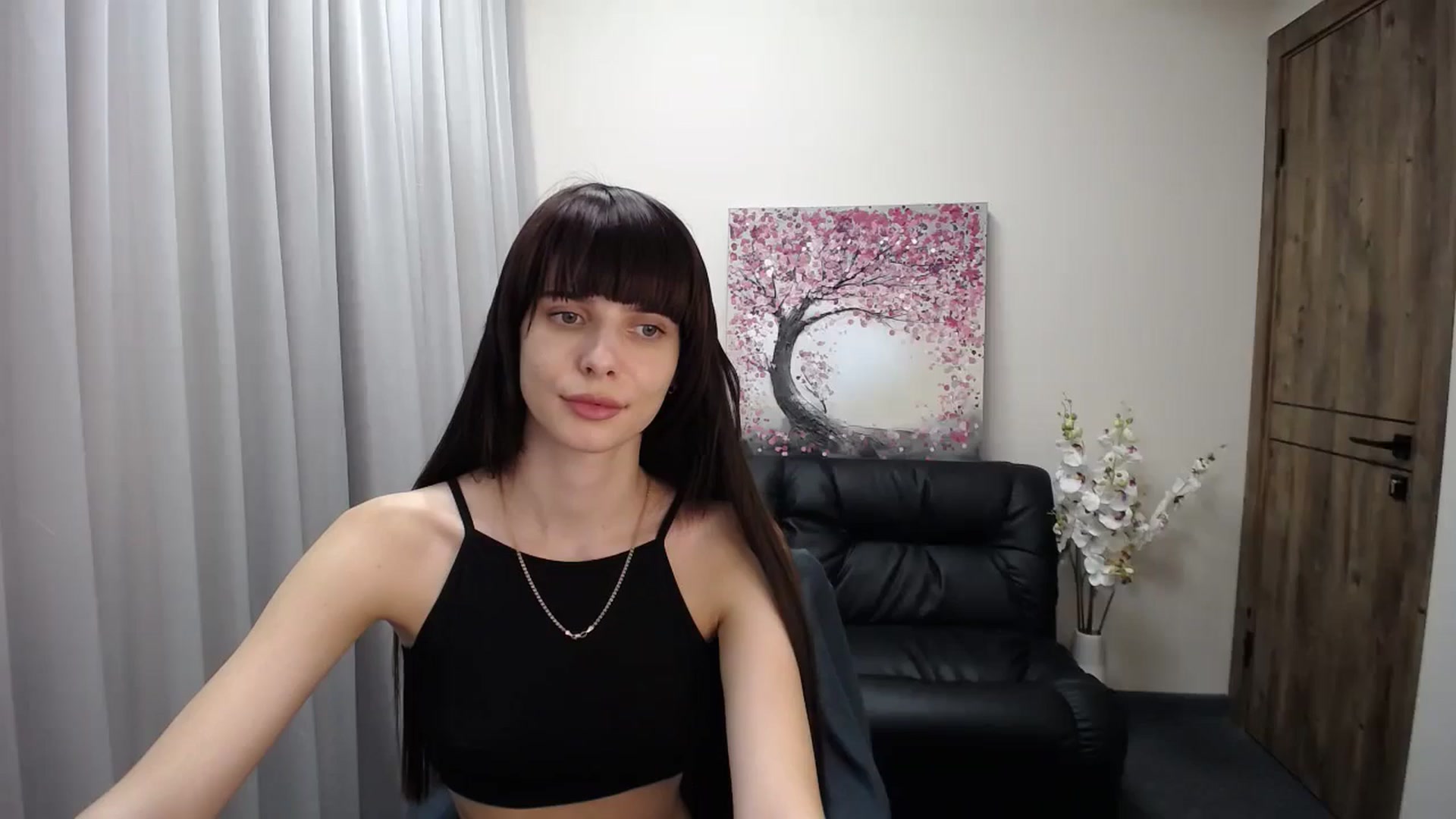Gallery image thumbnail from Sara_Saint's myfreecams stream on, 10/15/2024, 11:47 image 12 of 20